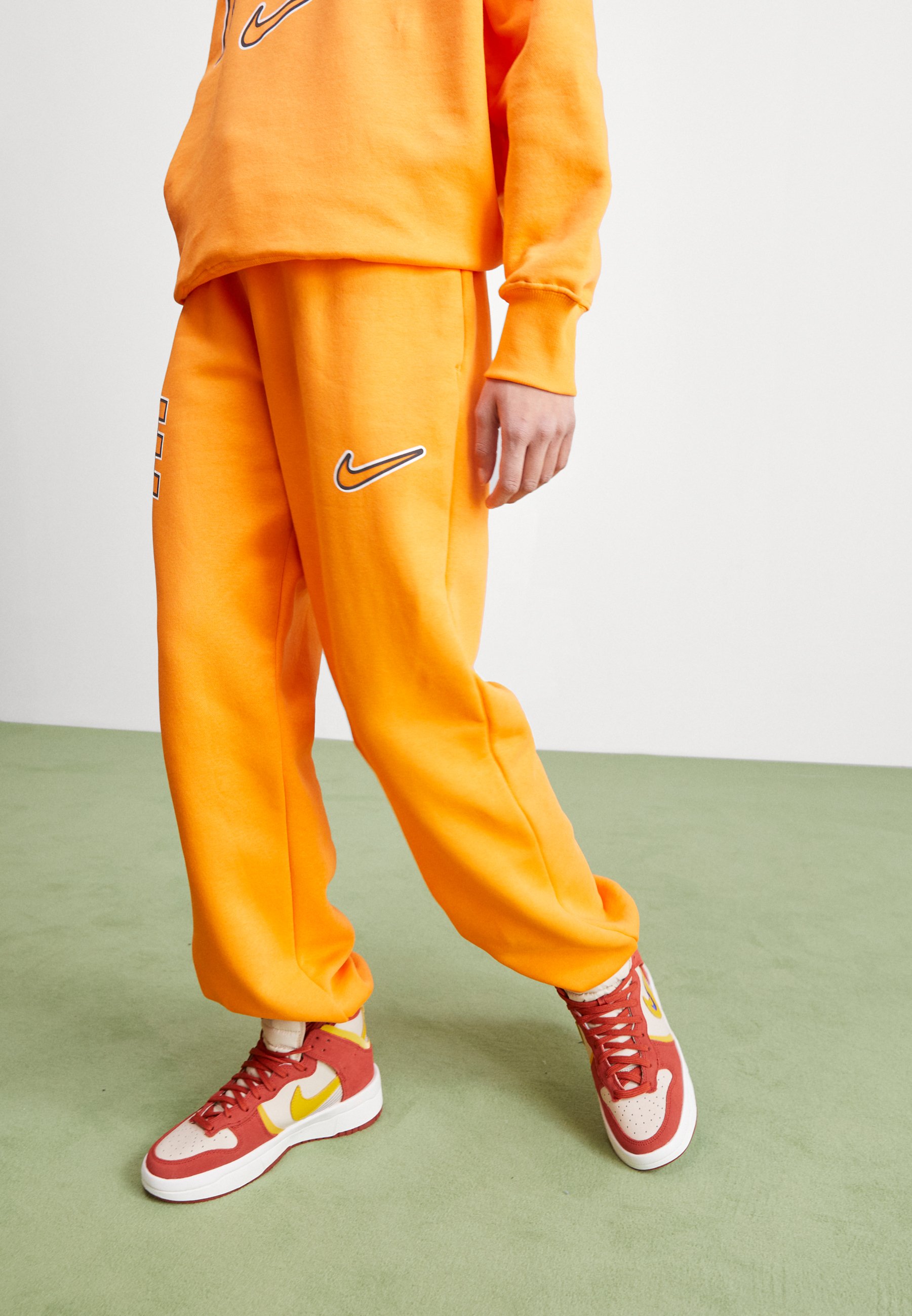 PHOENIX FLEECE PANT - Tracksuit bottoms