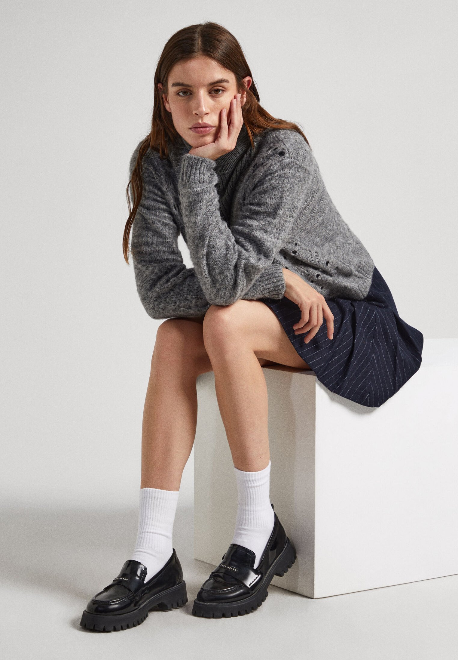 QUEEN OXFORD - Slip-ons