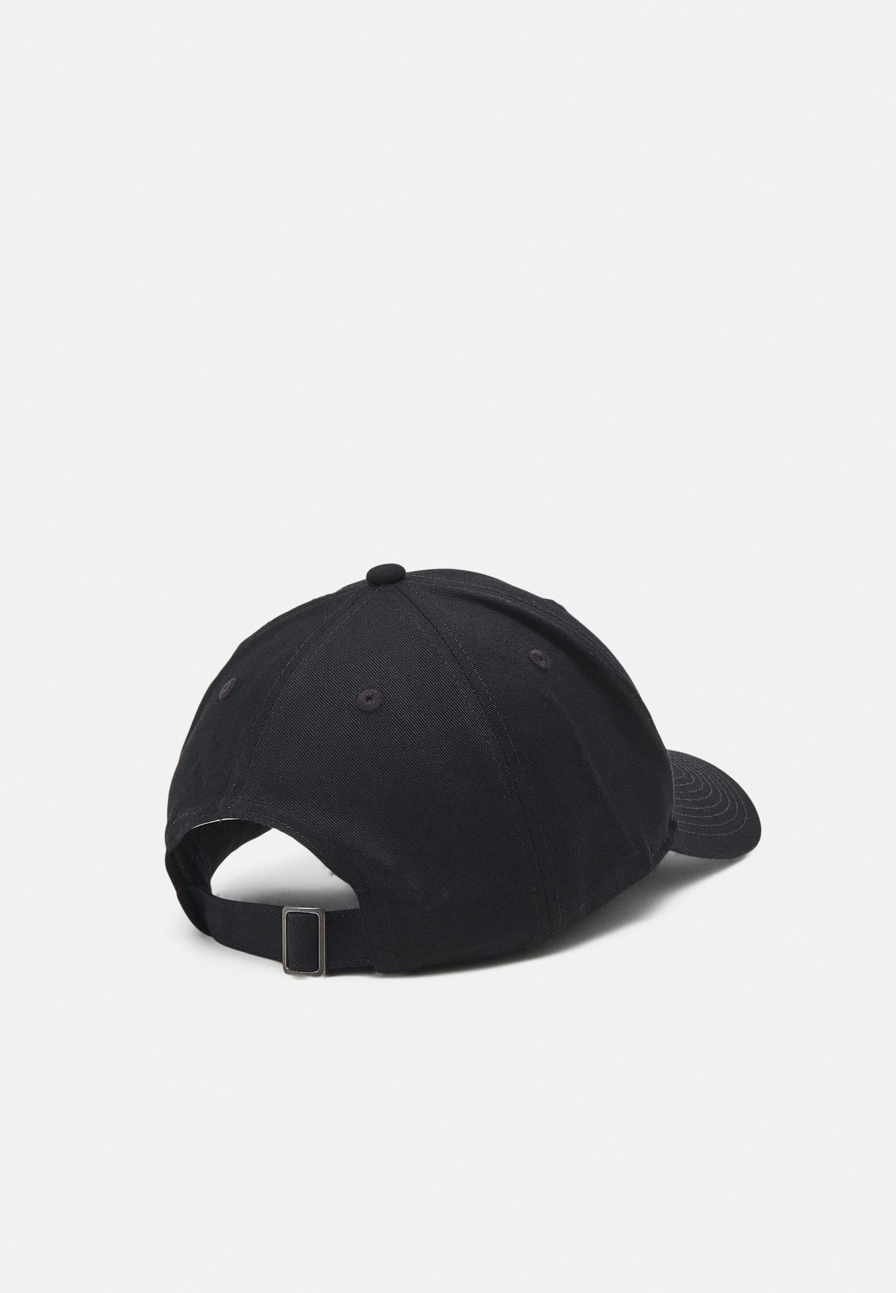 ARCHIVE LOGO BB- Cap
