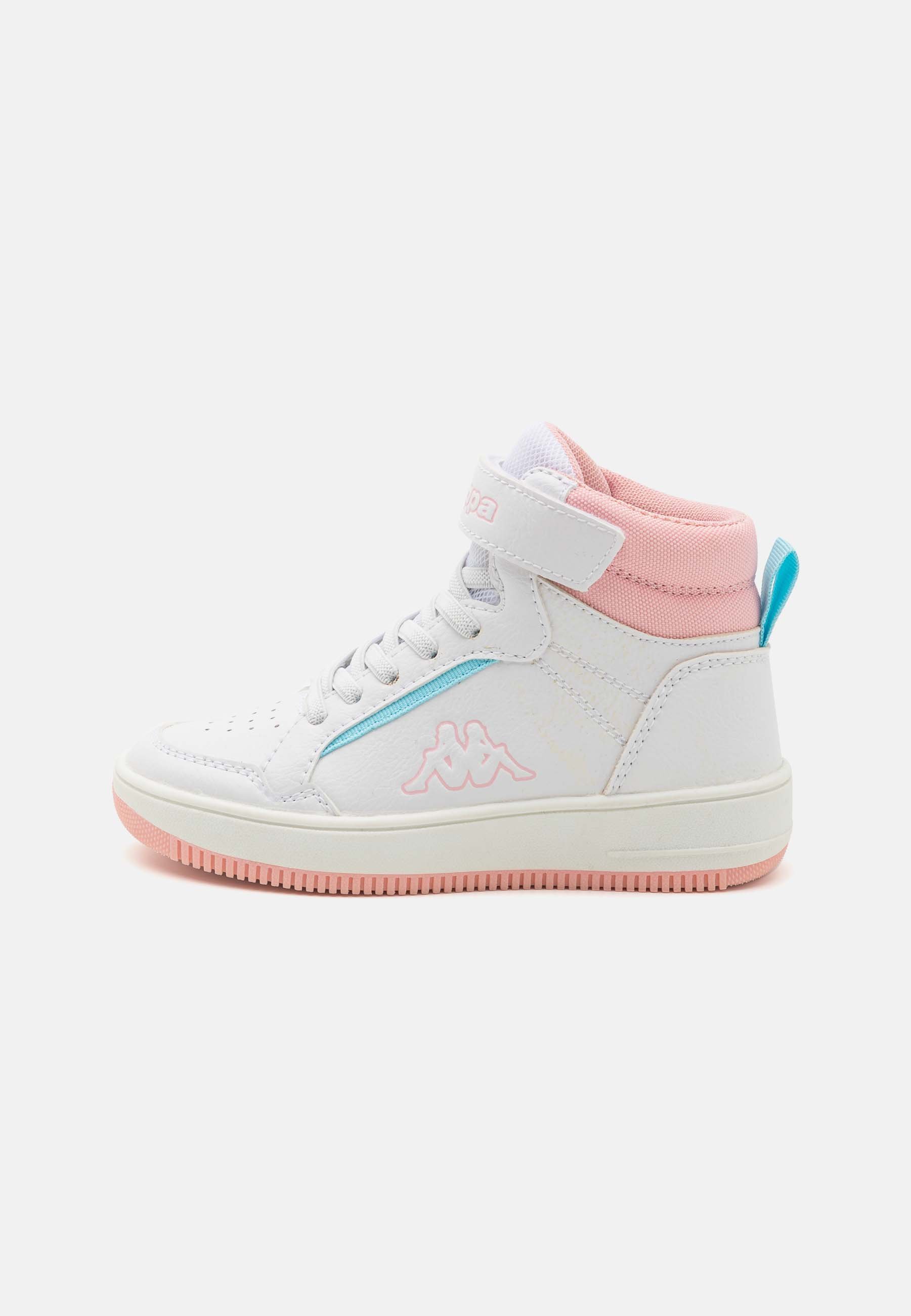 Training shoe