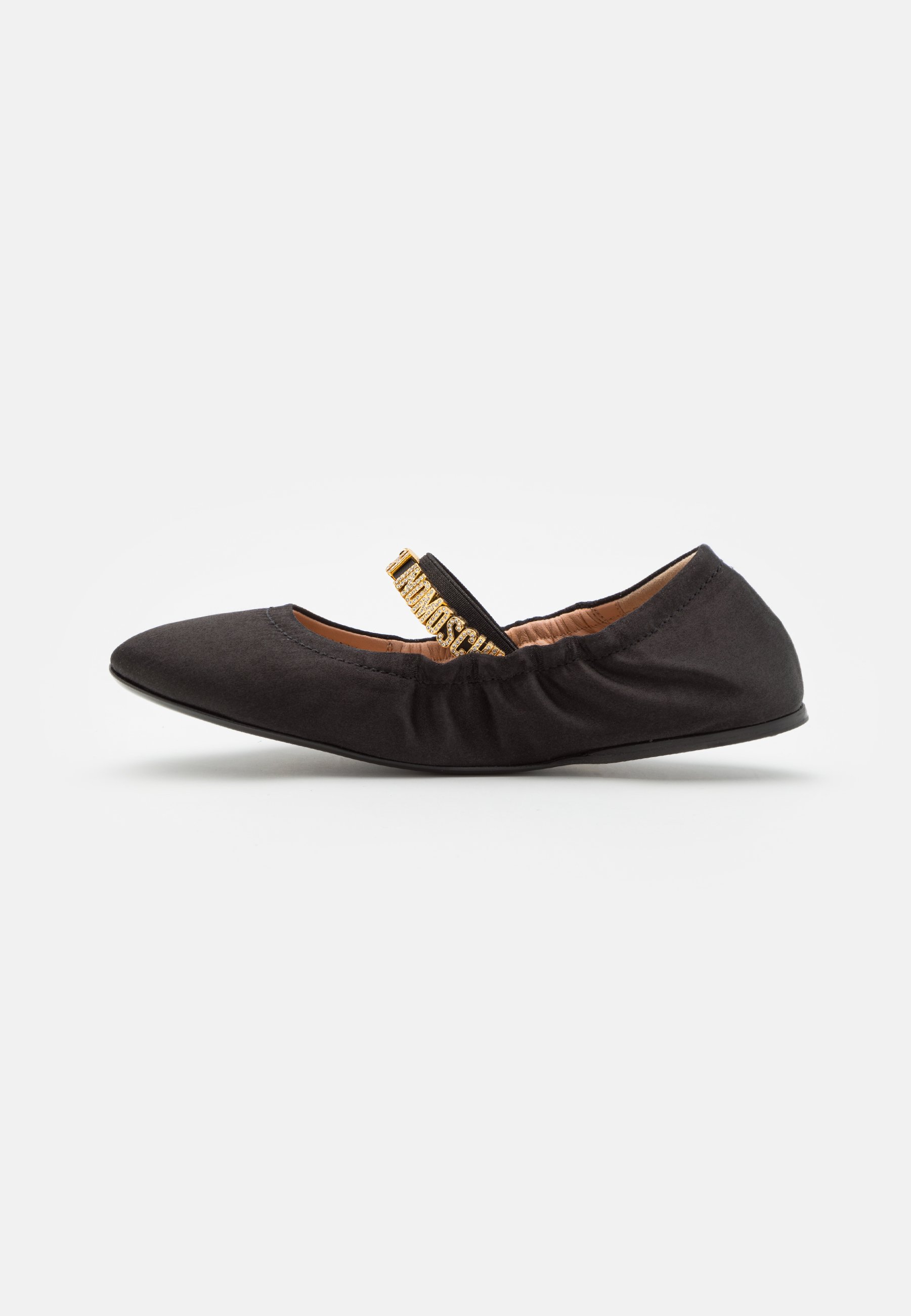 Ankle strap ballet pumps