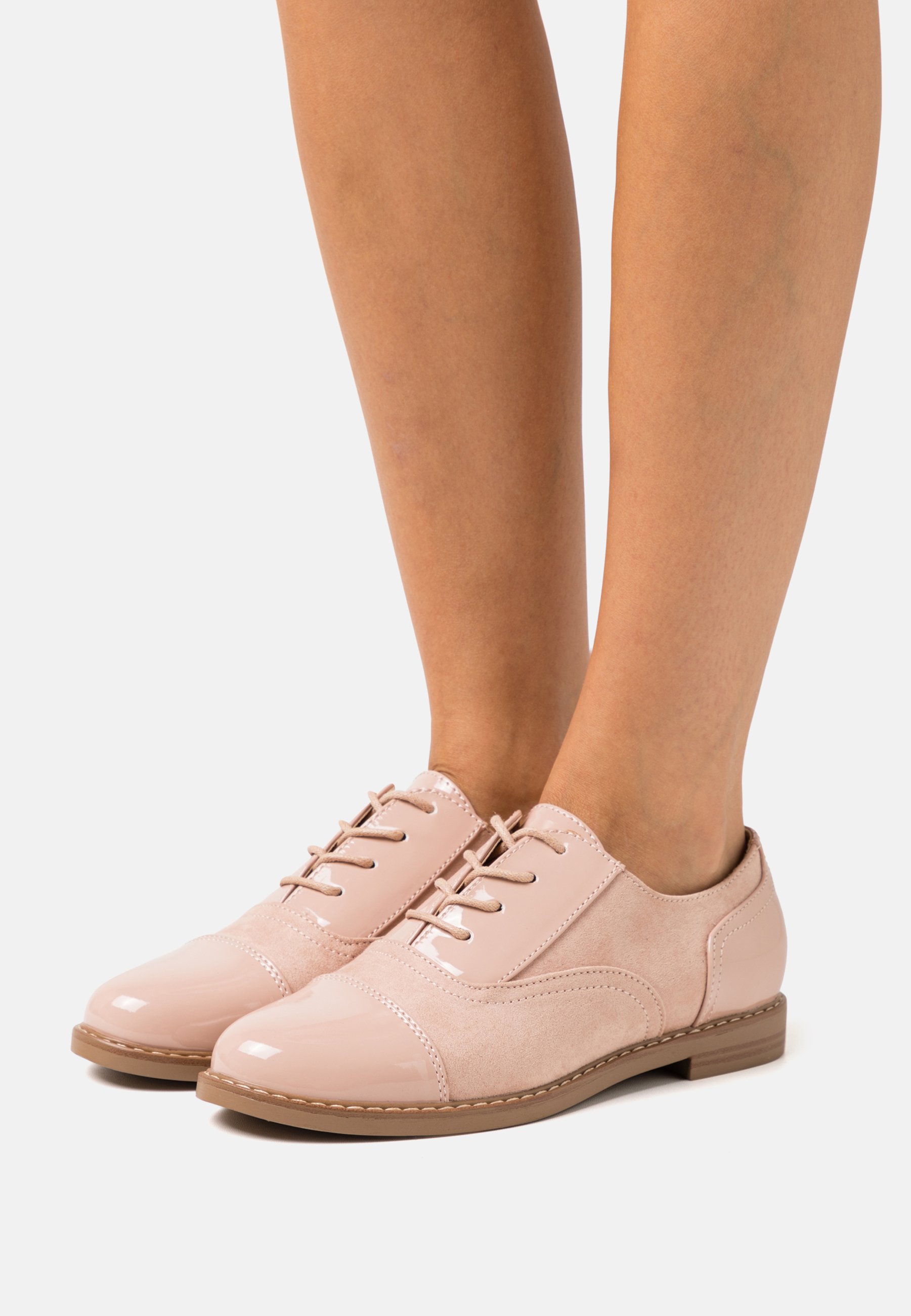 Lace-ups