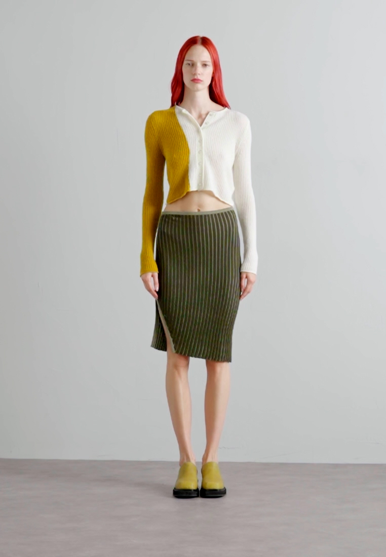 FLUTED SKIRT - Pencil skirt