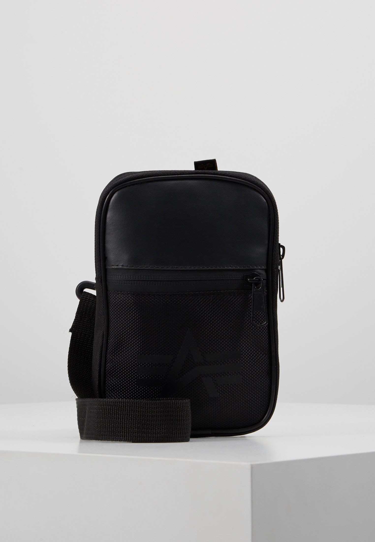 UTILITY BAG - Across body bag