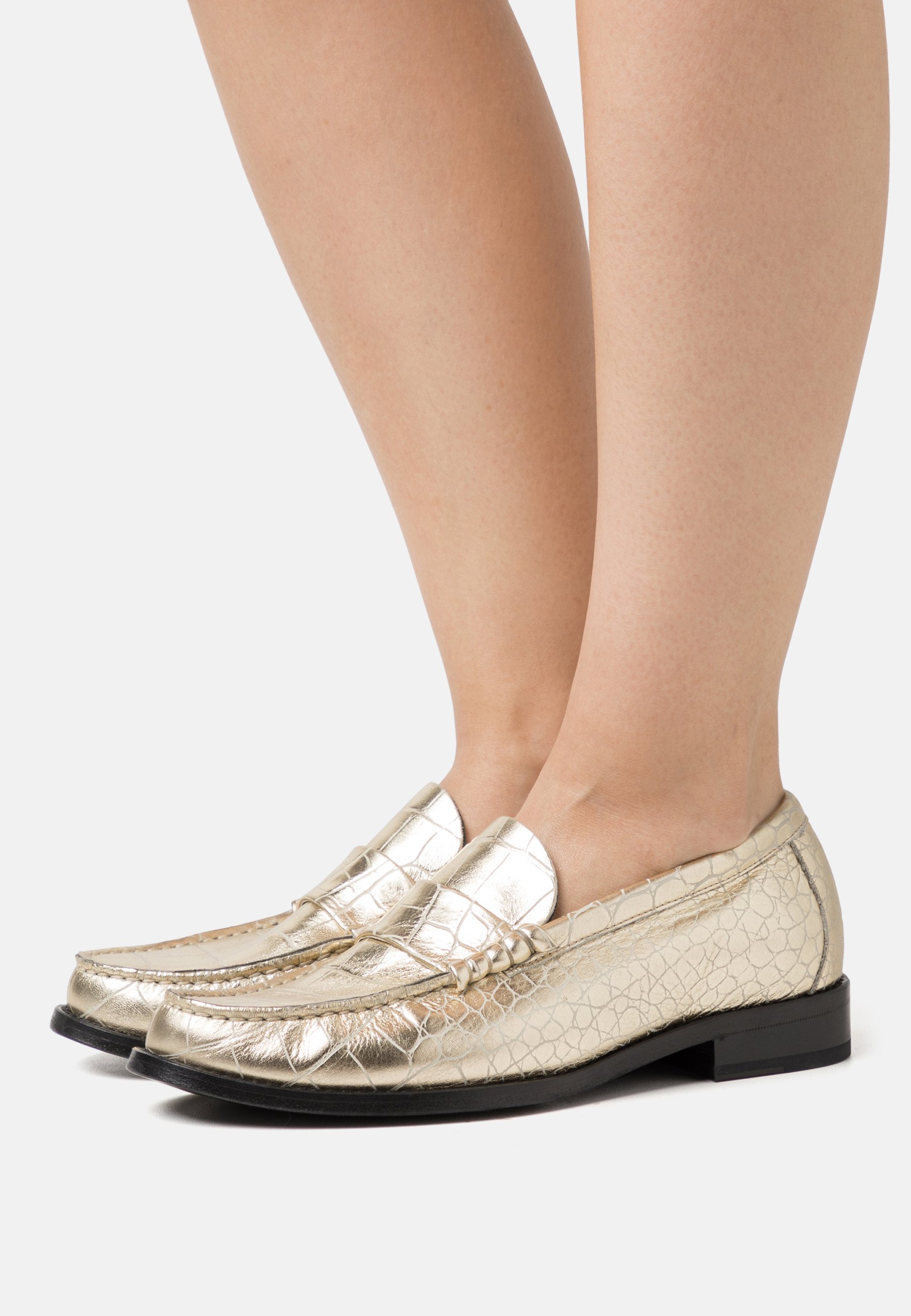 CASSINI- Slip-ons
