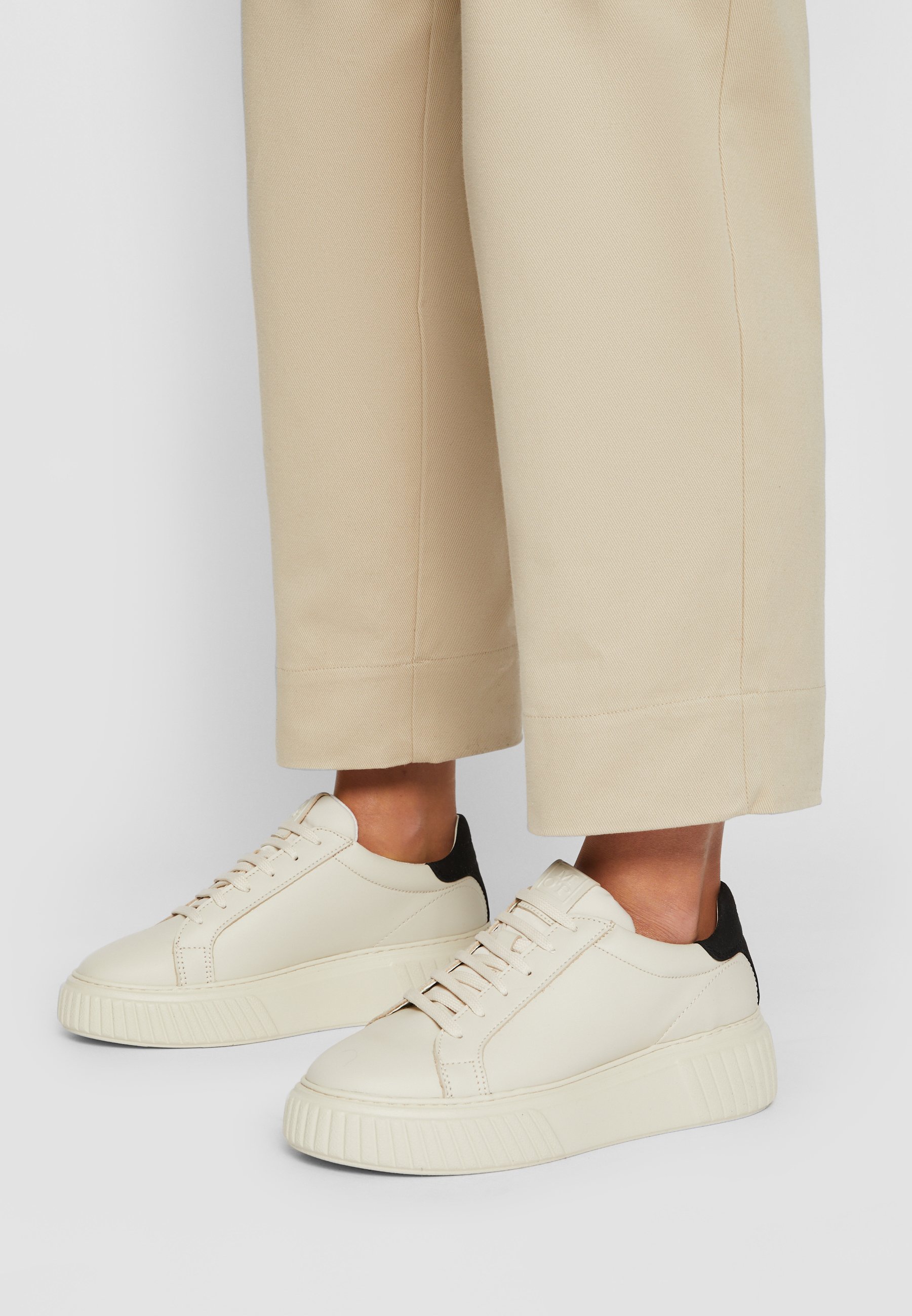 SVEA - Trainers