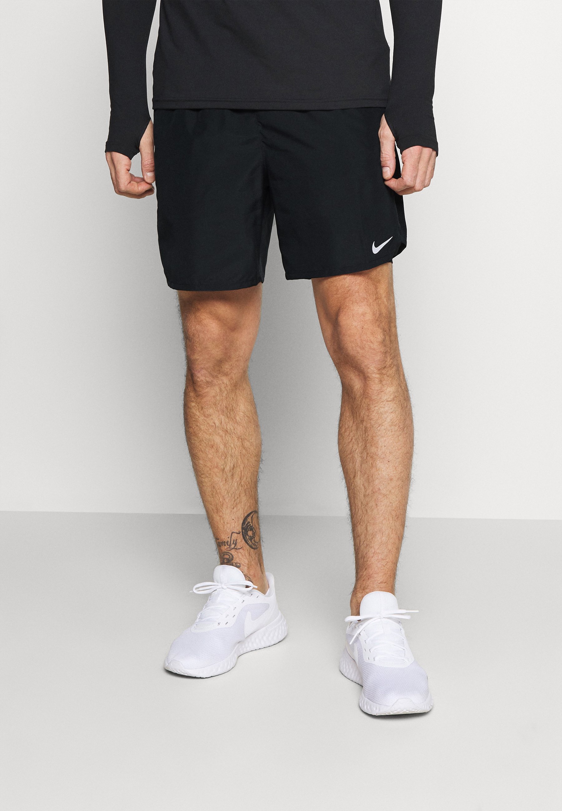 M NK DF CHALLENGER SHORT 72IN - Sports shorts