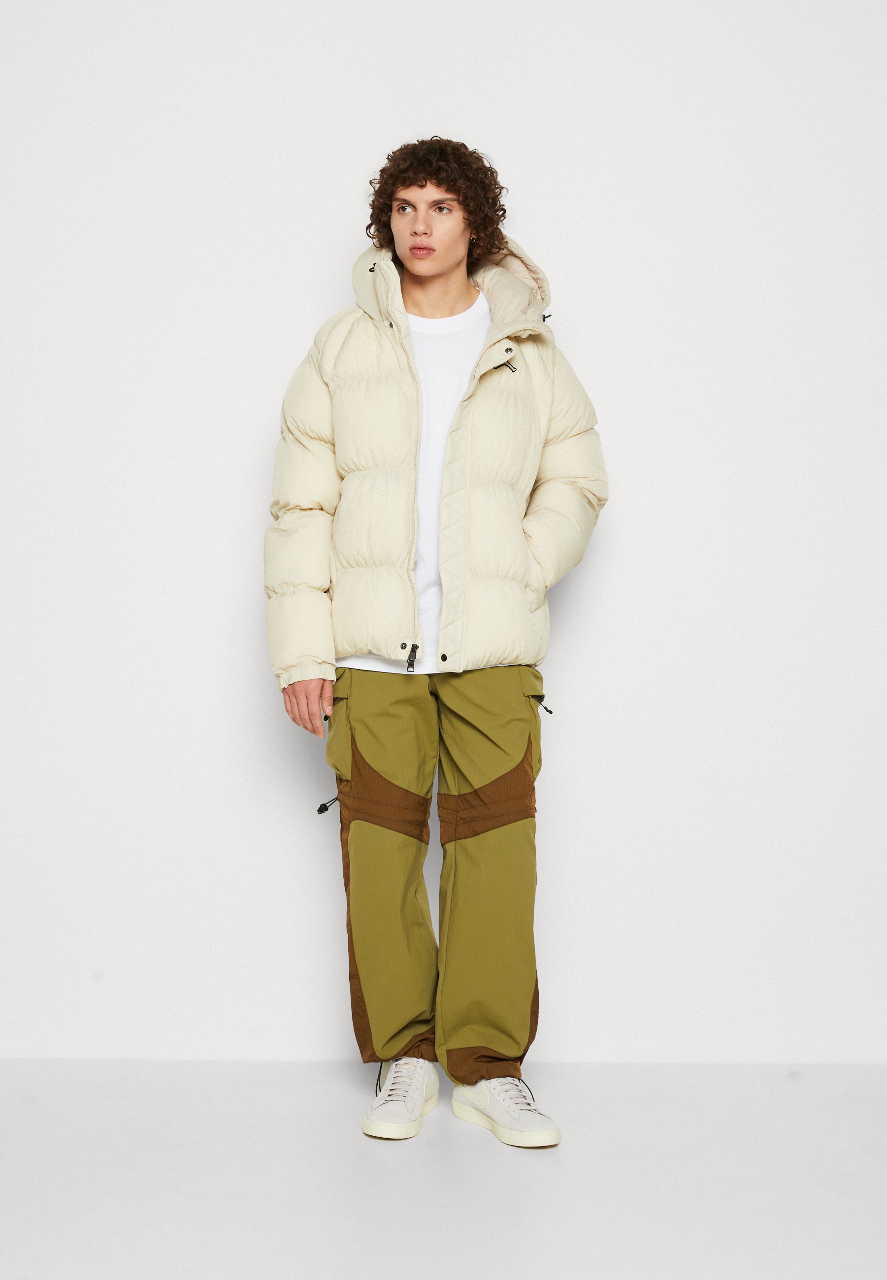 PUFFER JACKET - Winter jacket