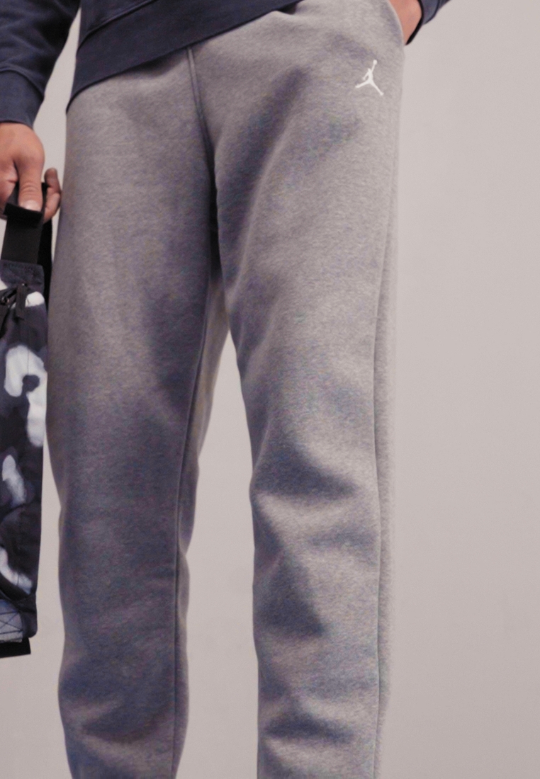 M J ESS FLC- Tracksuit bottoms