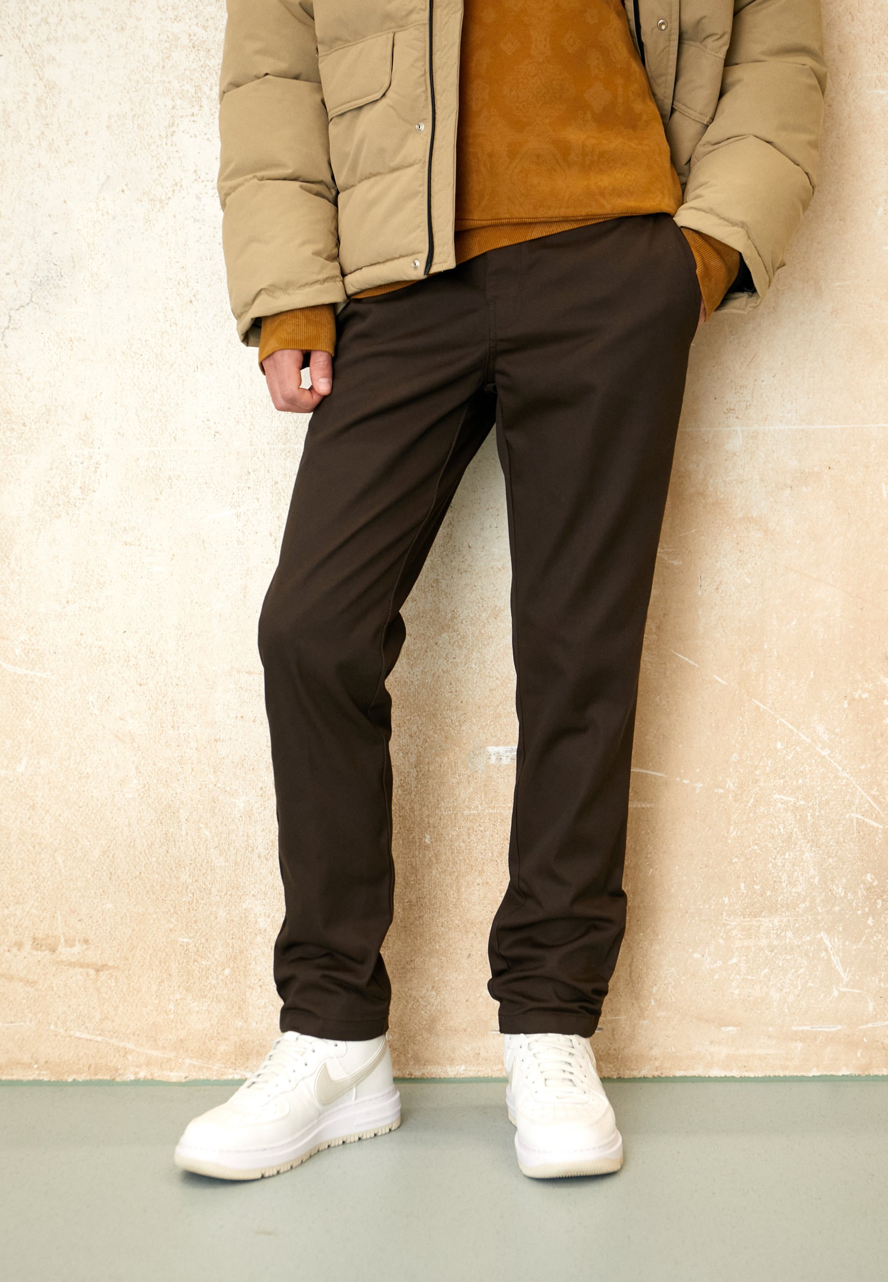 WORK PANT- Chinos