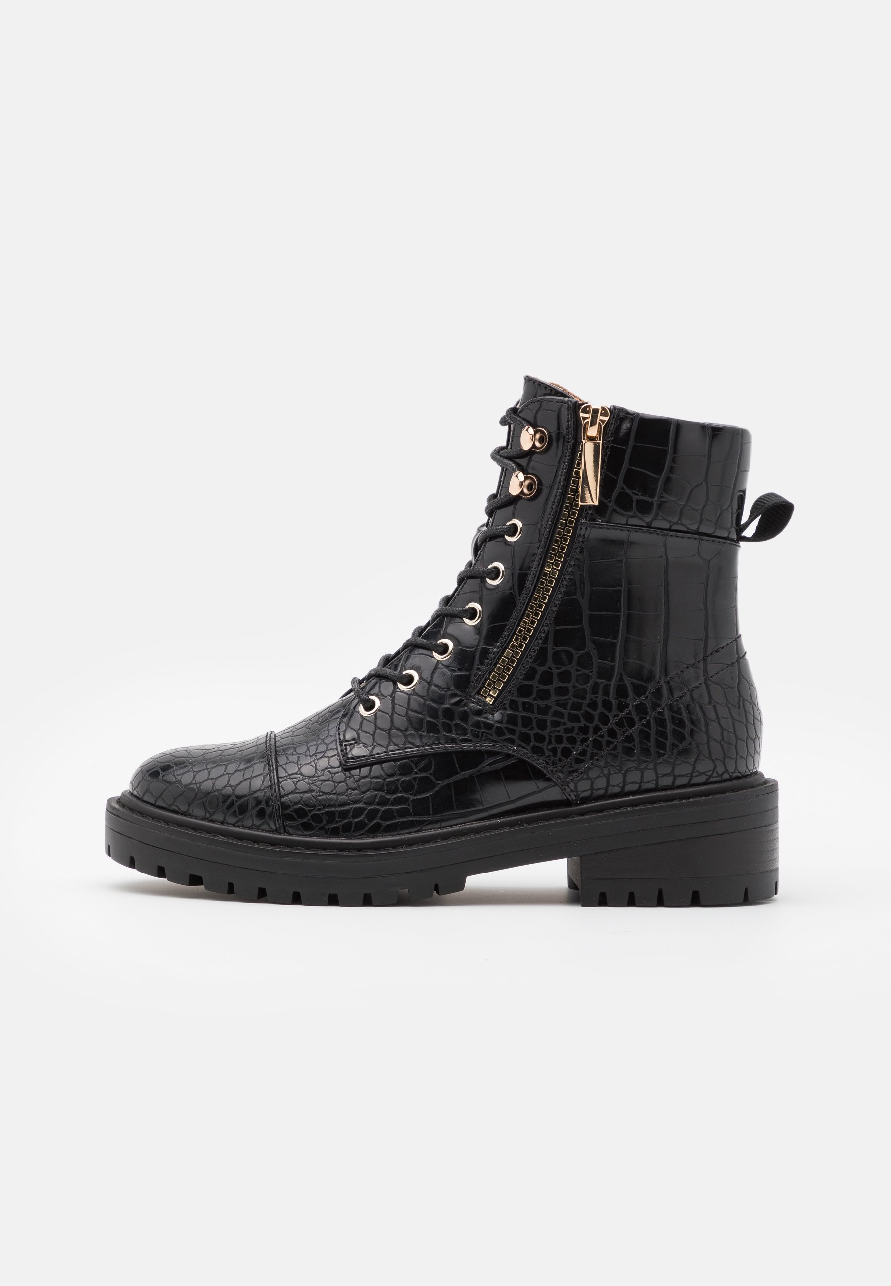 Platform ankle boots