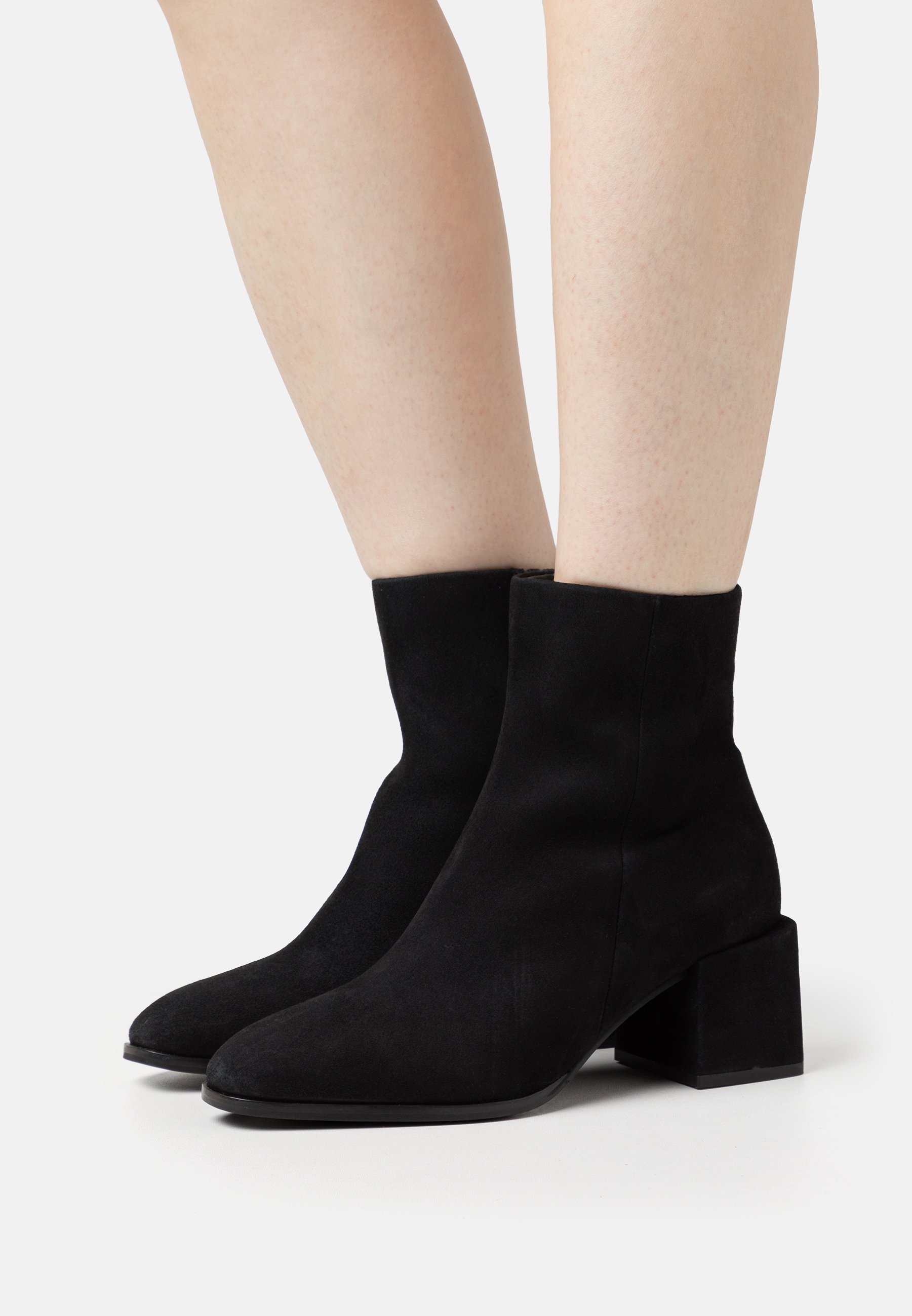 LEATHER - Classic ankle boots