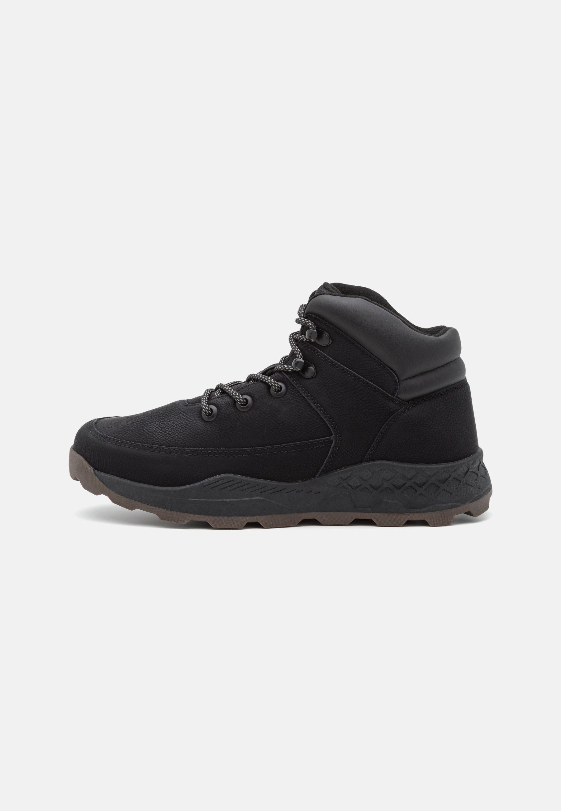 High-top trainers