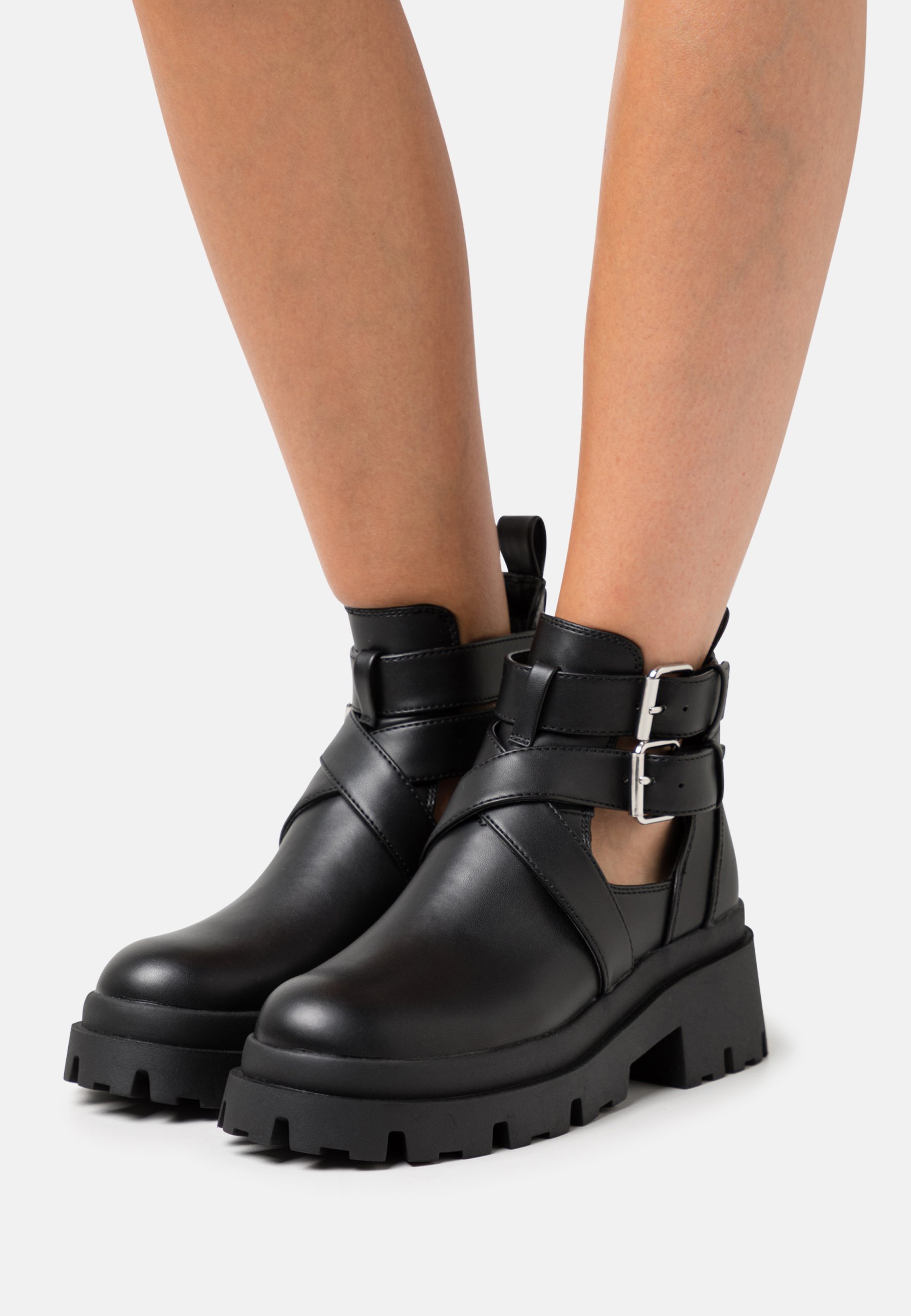 Platform ankle boots
