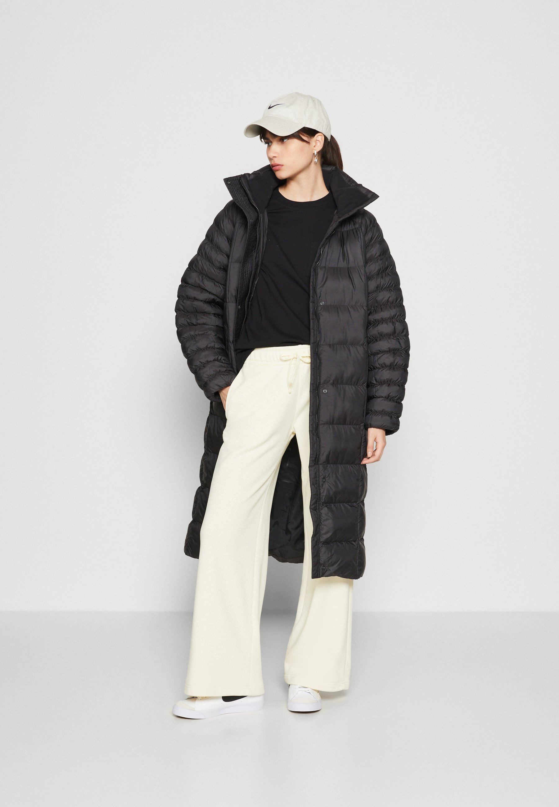 W NSW ESSNTL PRIMA PKA - Winter coat