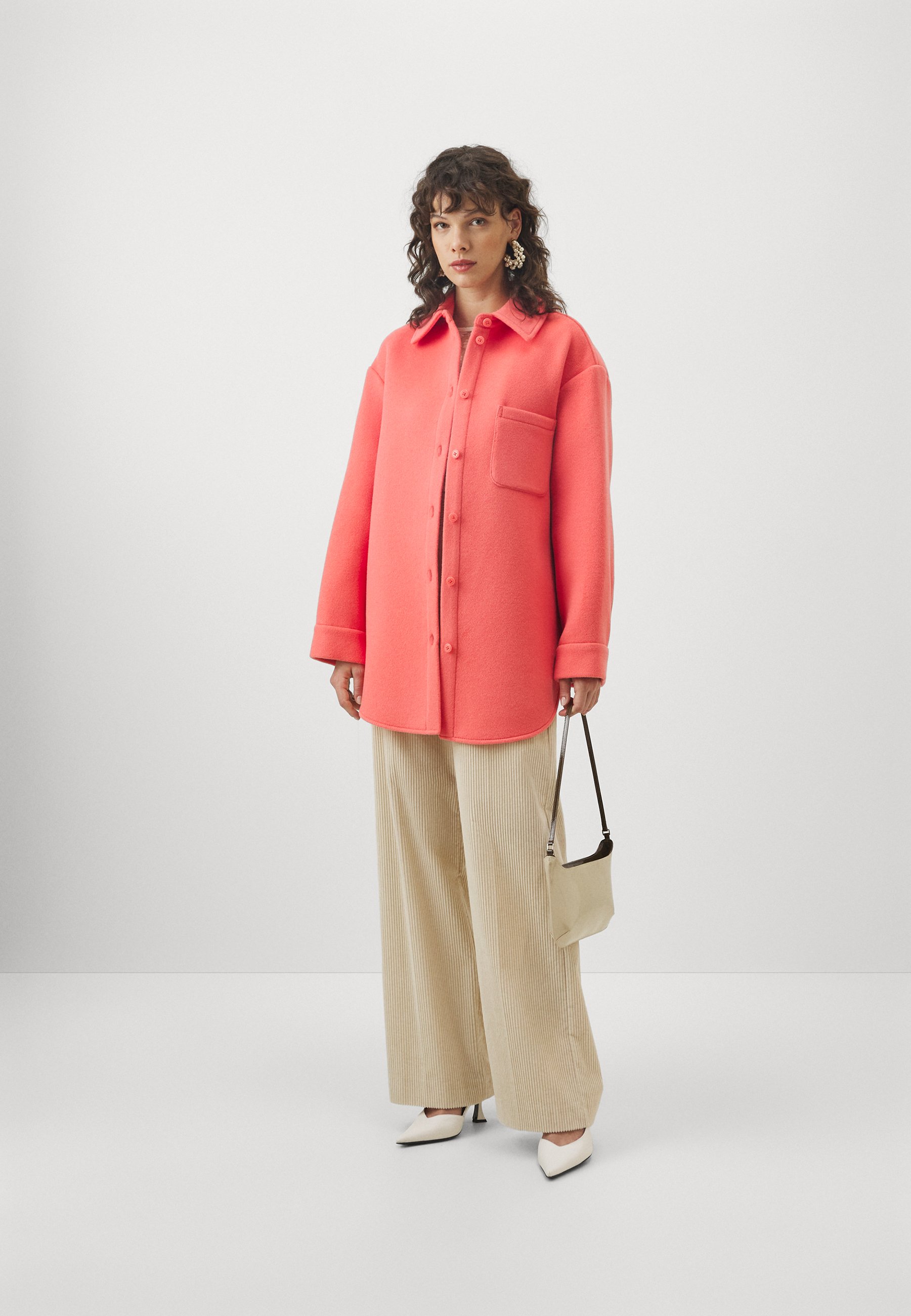 AIMI - Short coat