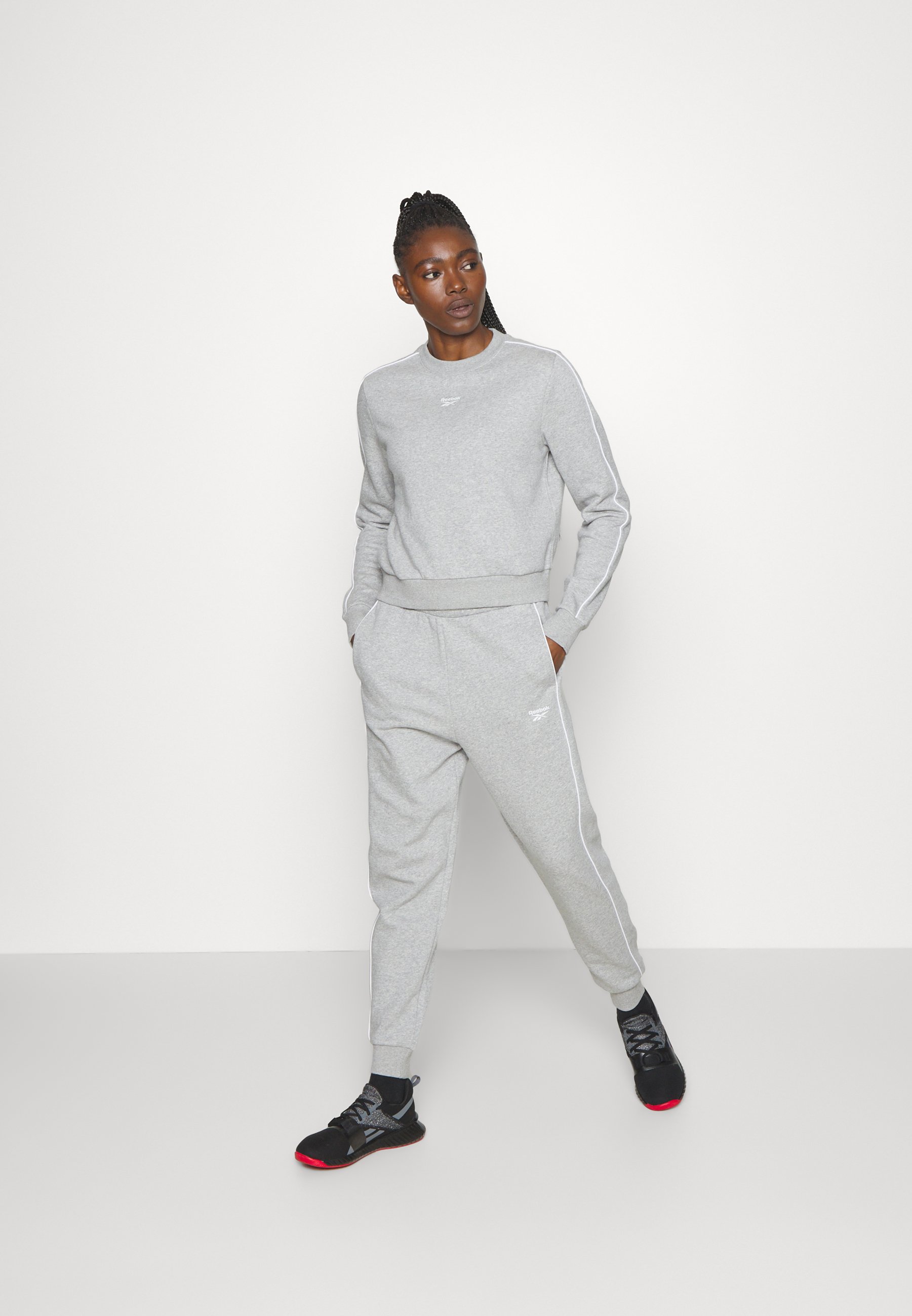 RIE TRACKSUIT SET - Tracksuit