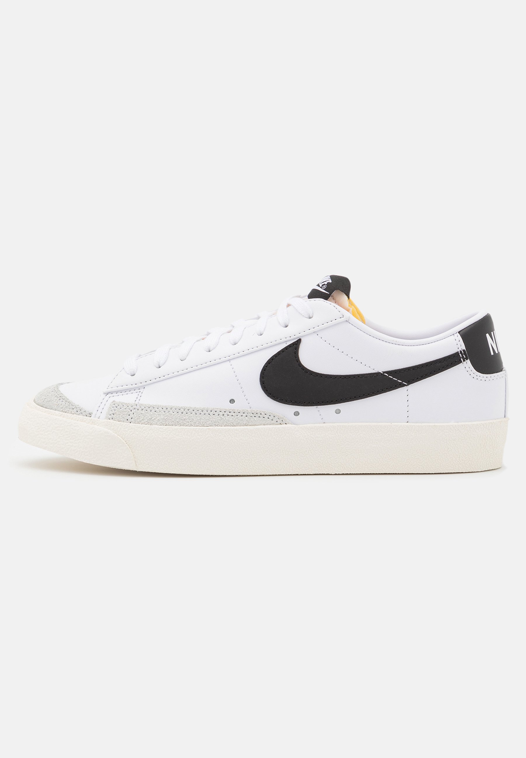 BLAZER - Trainers