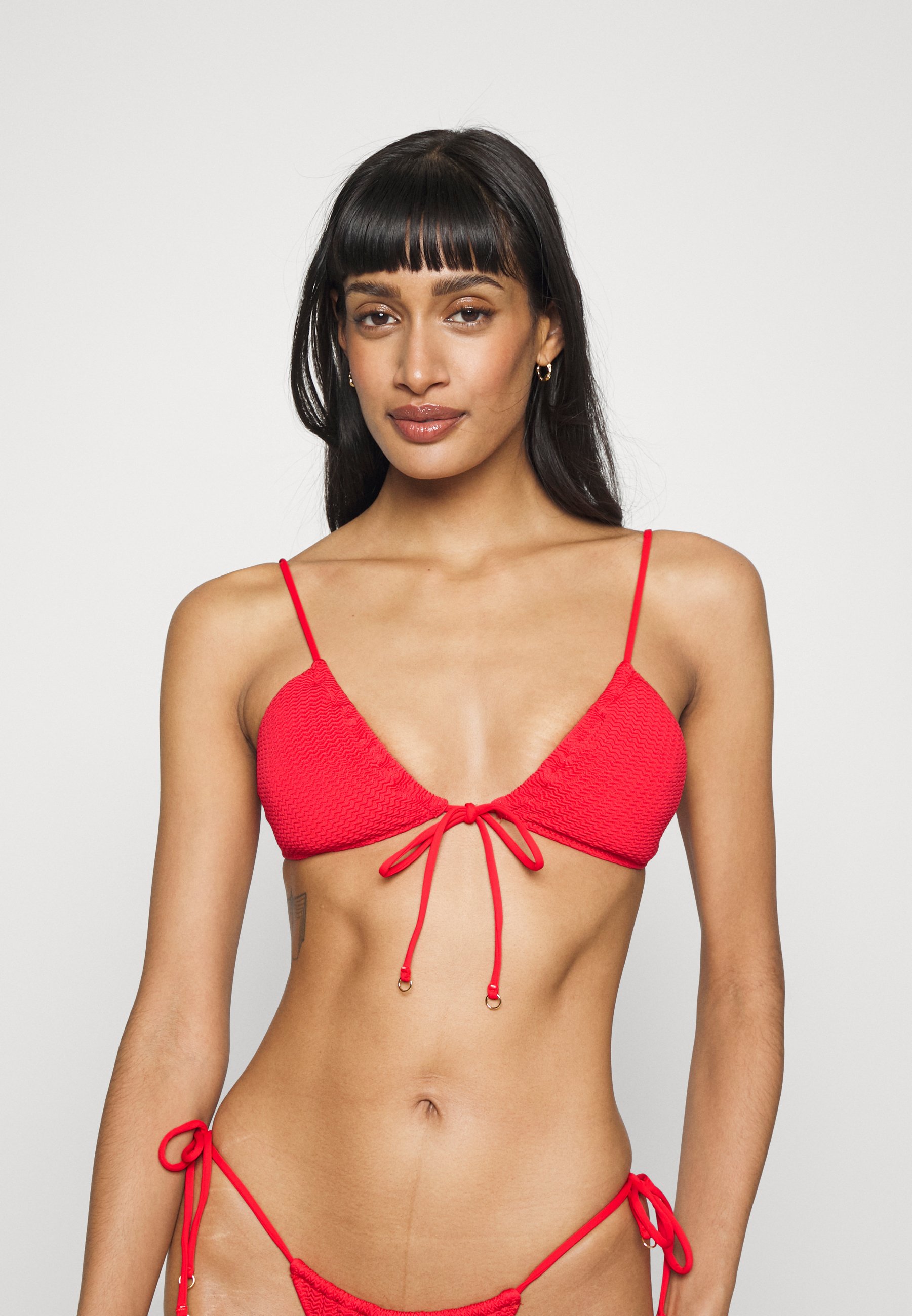 SEA DIVE DRAWSTRING NECK BRALETTE - Bikini top