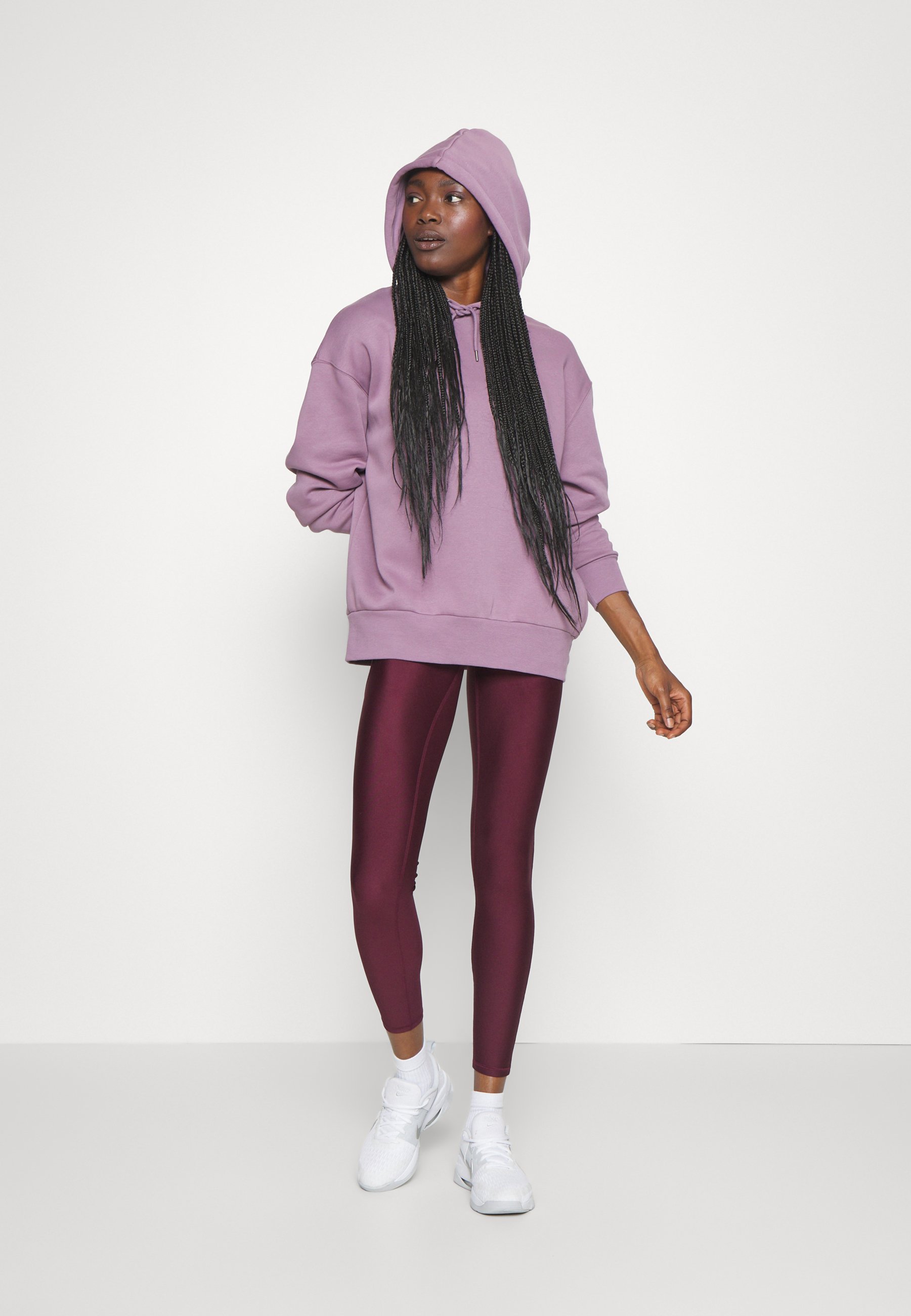 ESSENTIAL HOODIE - Hoodie