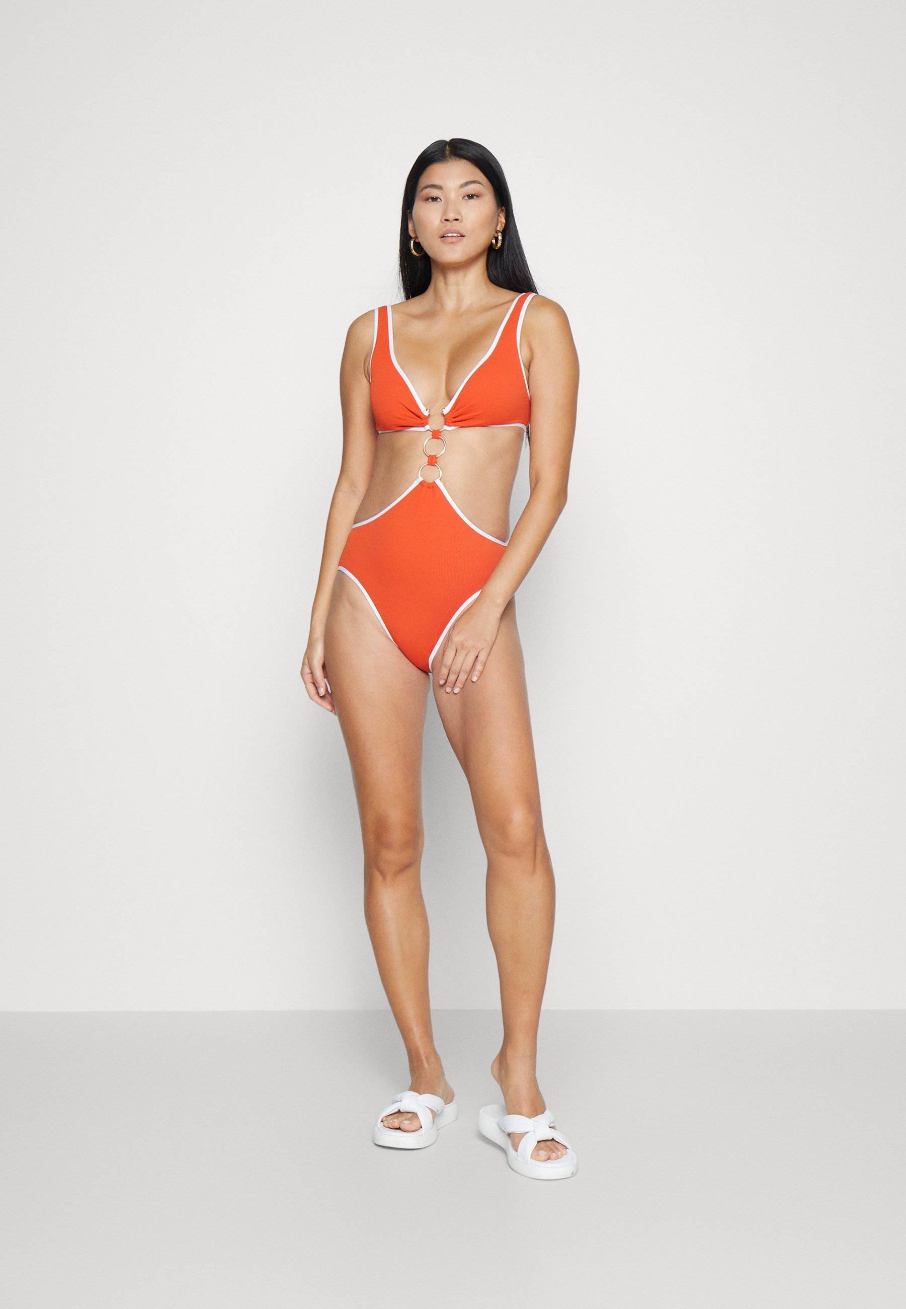 BEACH BOUND RING FRONT ONE PIECE - Swimsuit