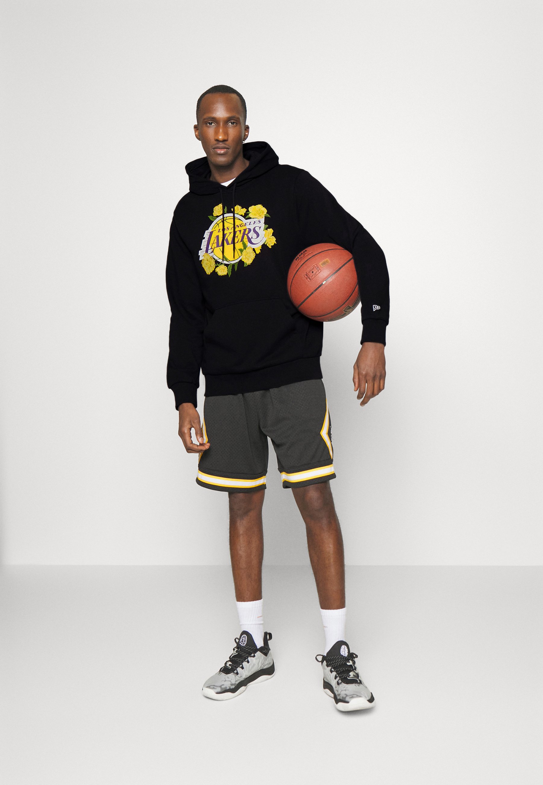 NBA LOS ANGELES LAKERSFLORAL GRAPHIC HOODY - Club wear