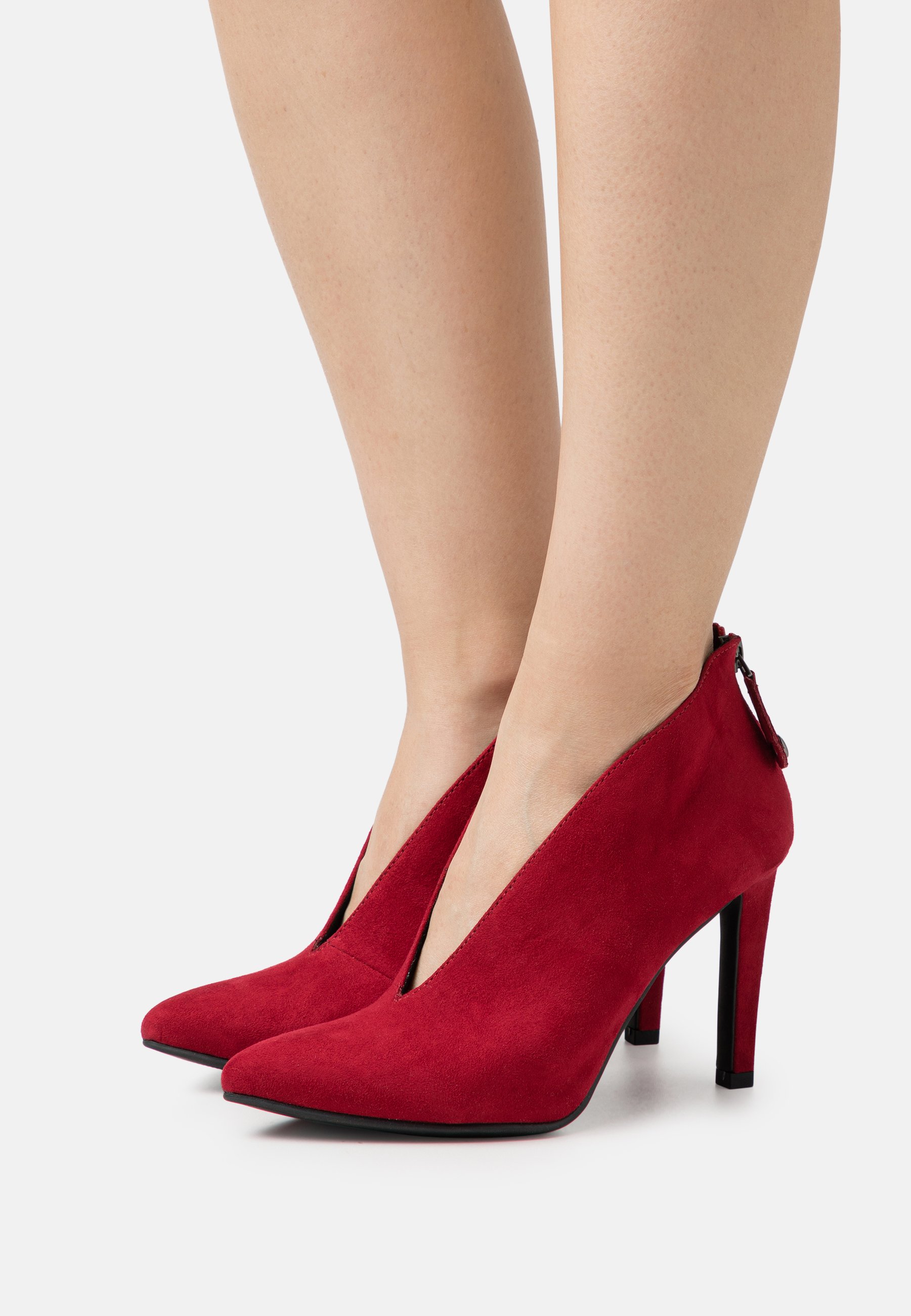 Classic heels