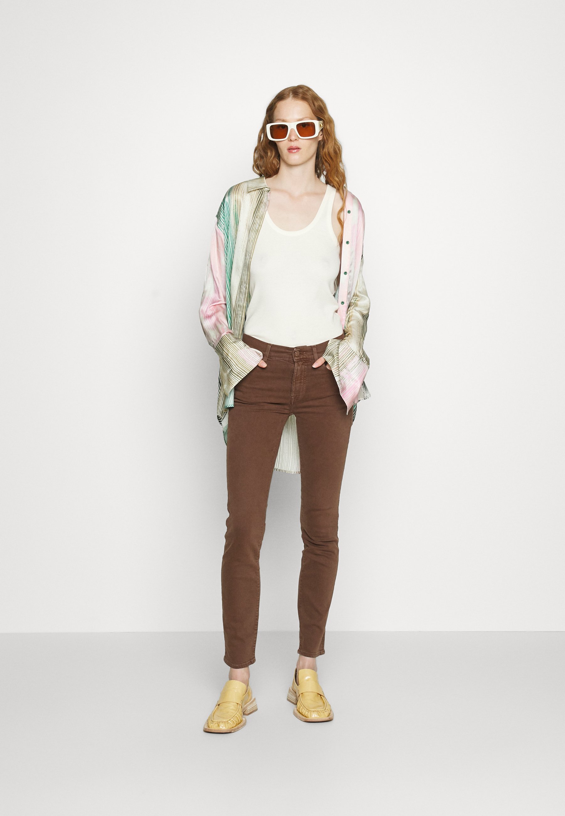 ROXANNE COLORED STRETCH - Trousers