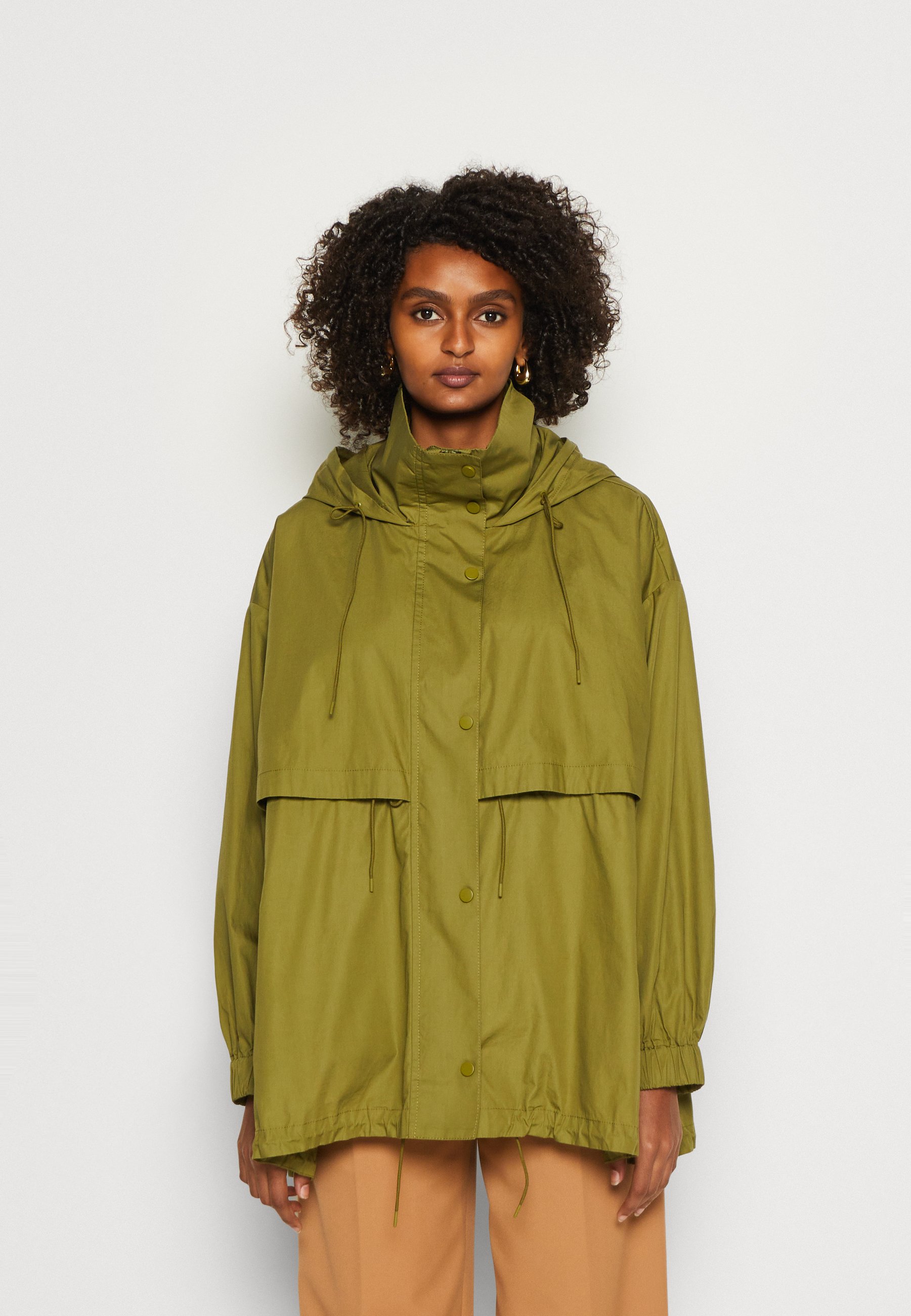 JACKET FLUENT DRAWSTRING WAIST AND HEM FIXED HOOD SIDE SEAM- Parka