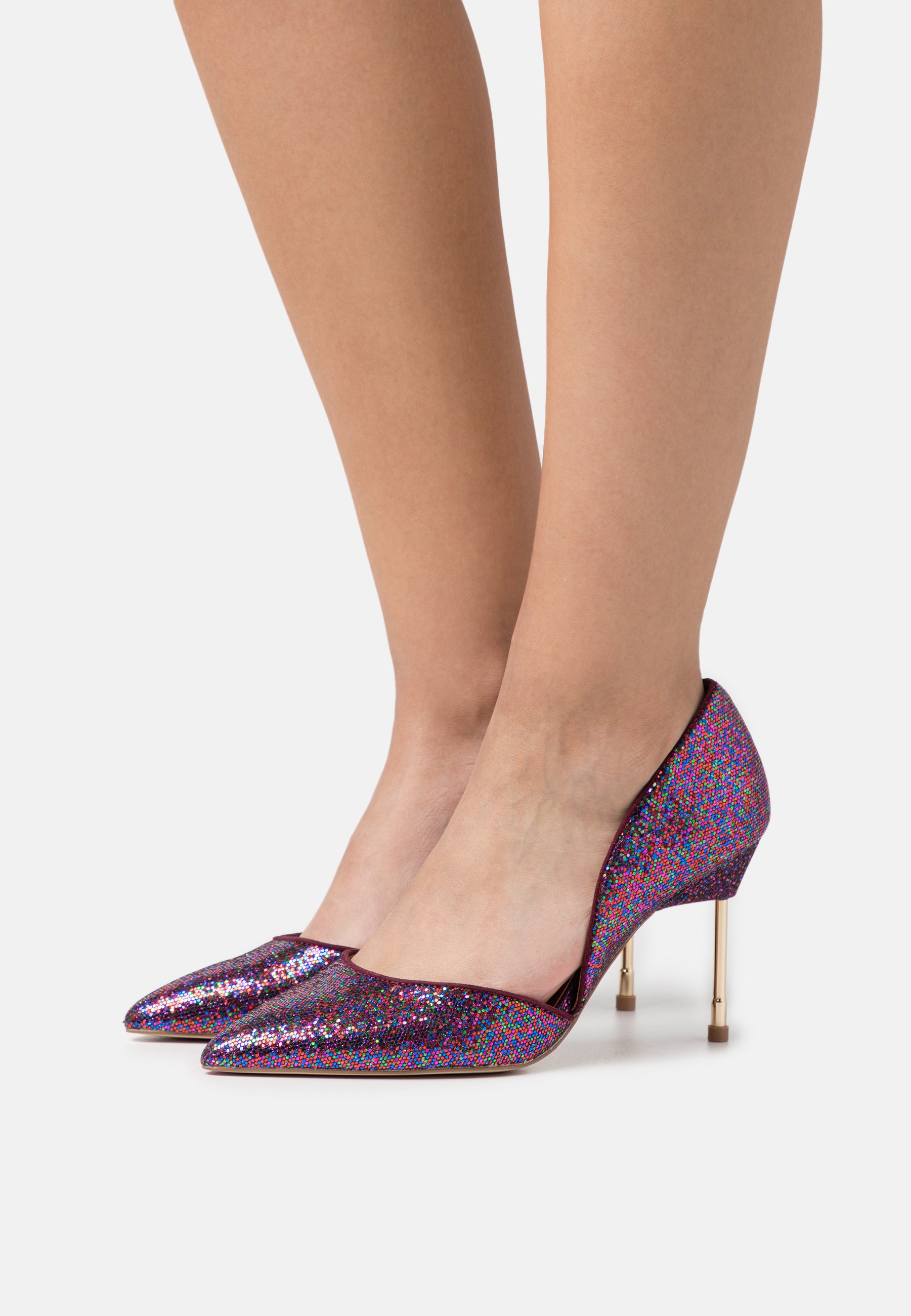 BOND- Classic heels