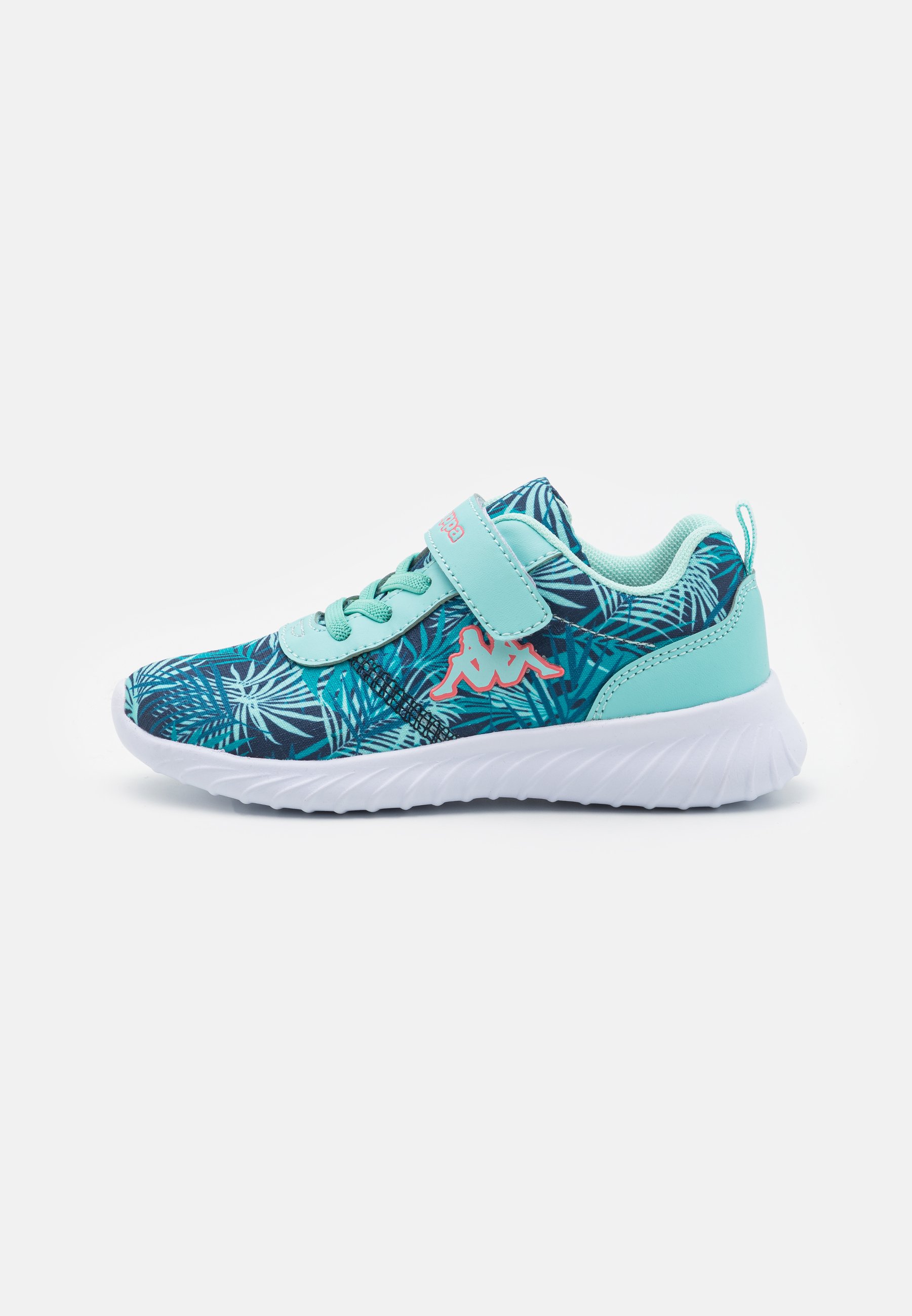 Training shoe