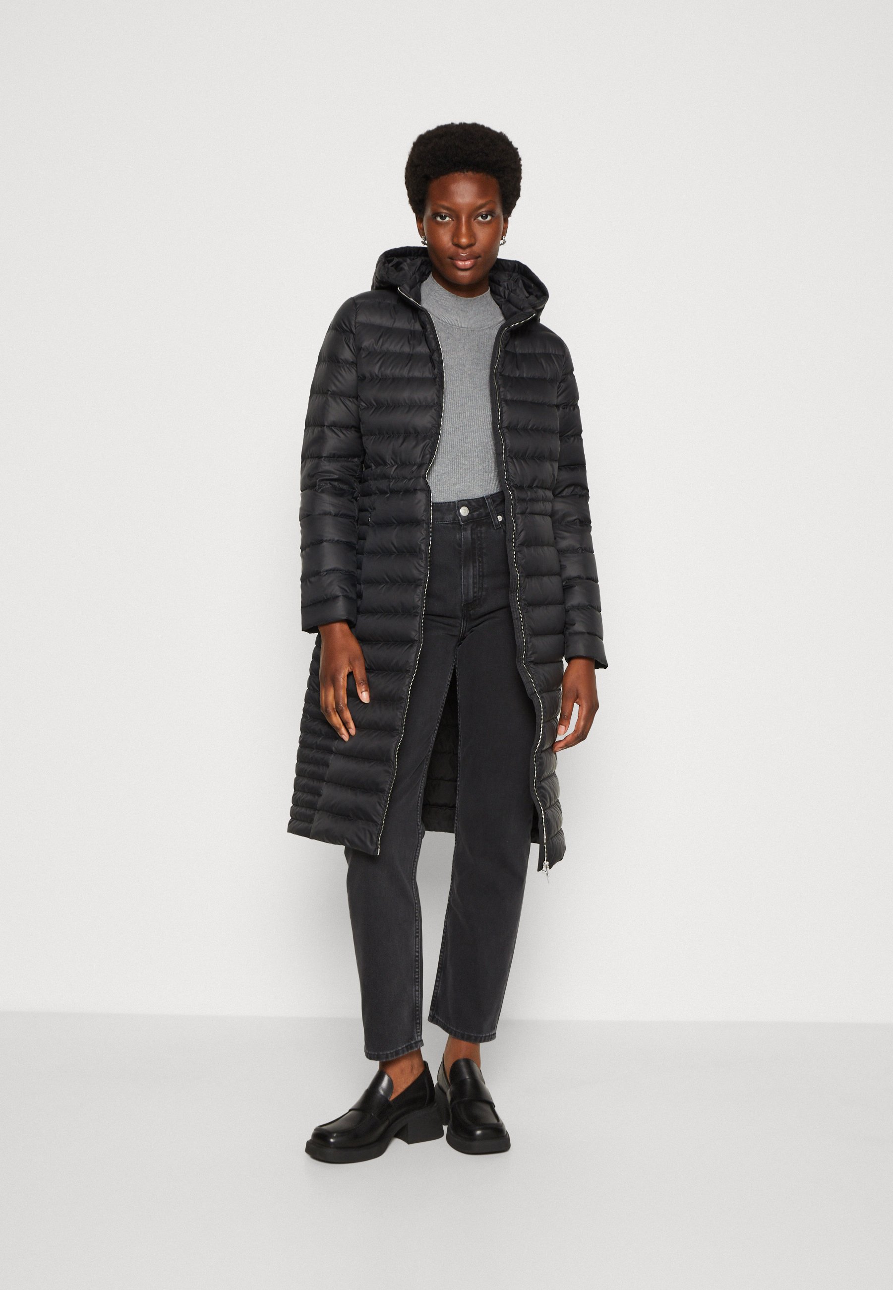 FEMININE MAXI - Down coat