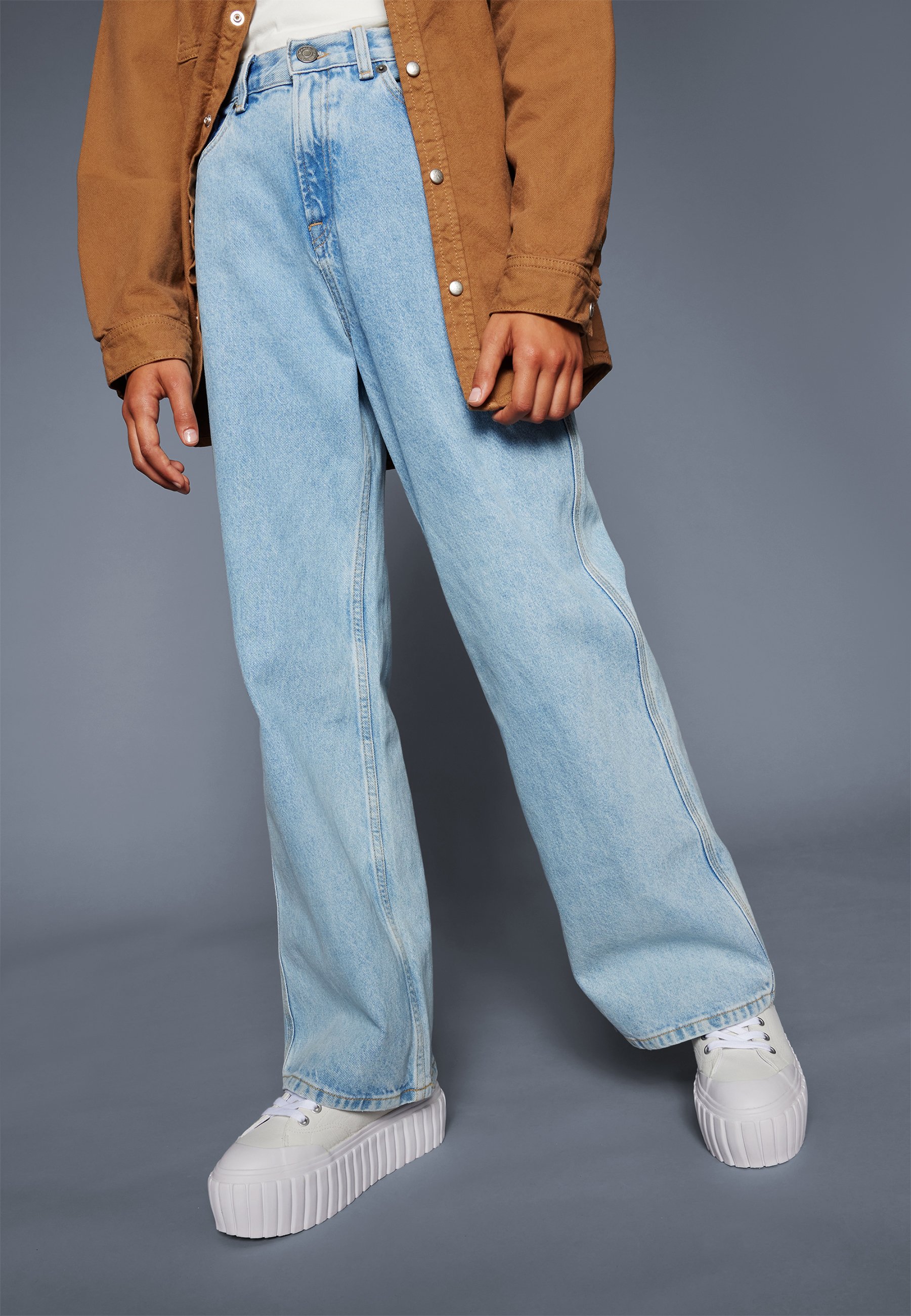 MABEL - Flared Jeans
