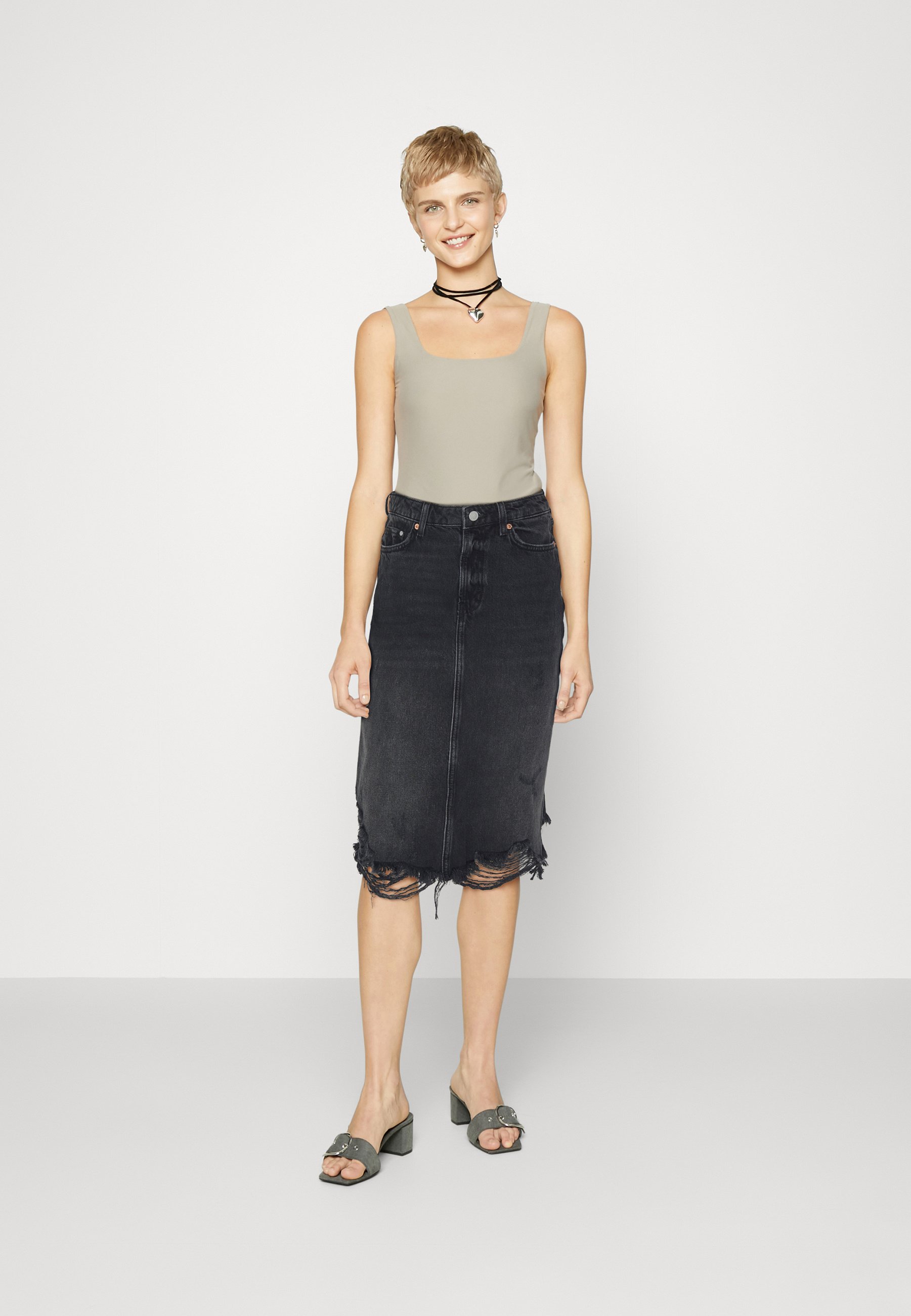 ONLMIKA LONG PENCIL - Pencil skirt