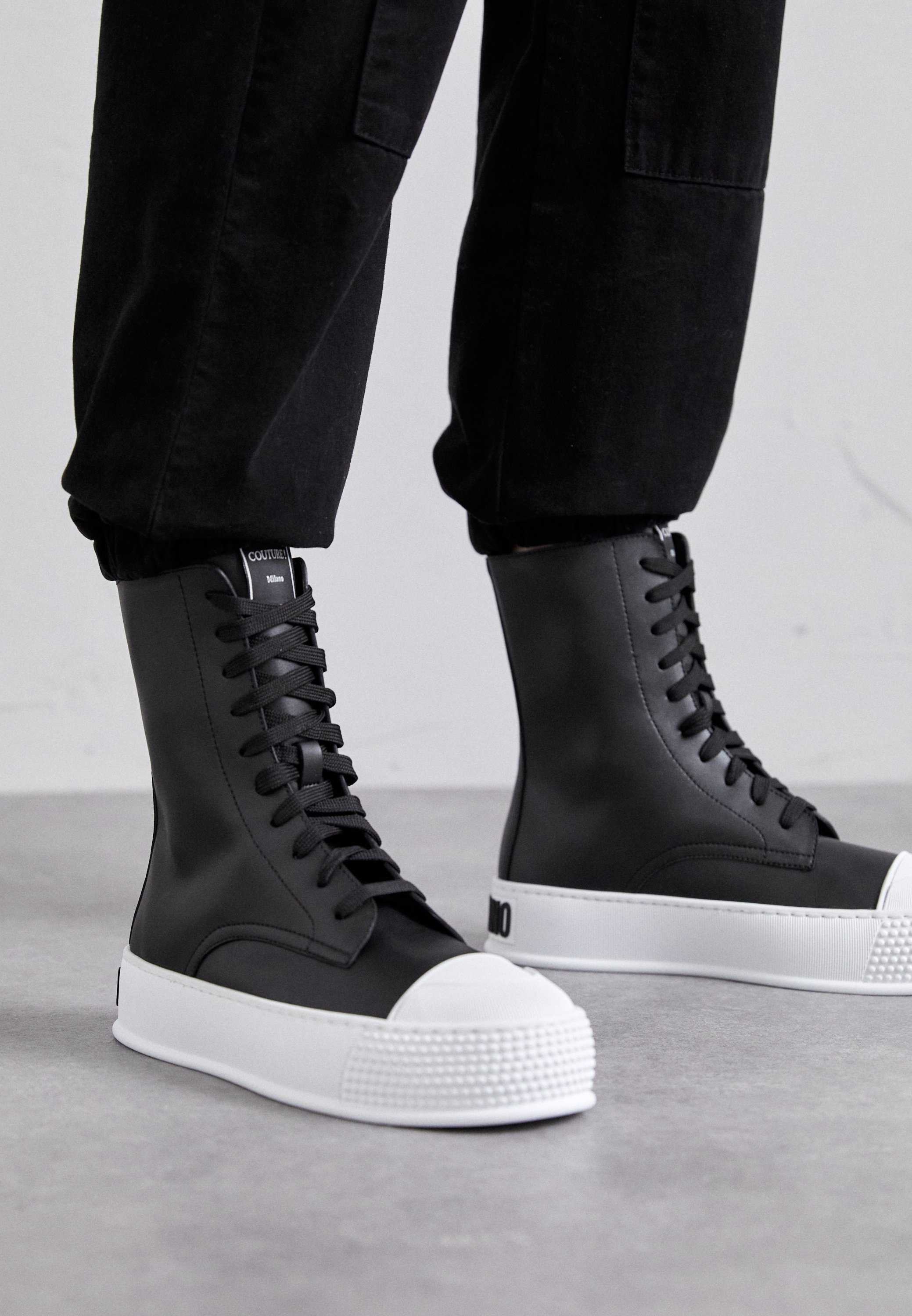 High-top trainers