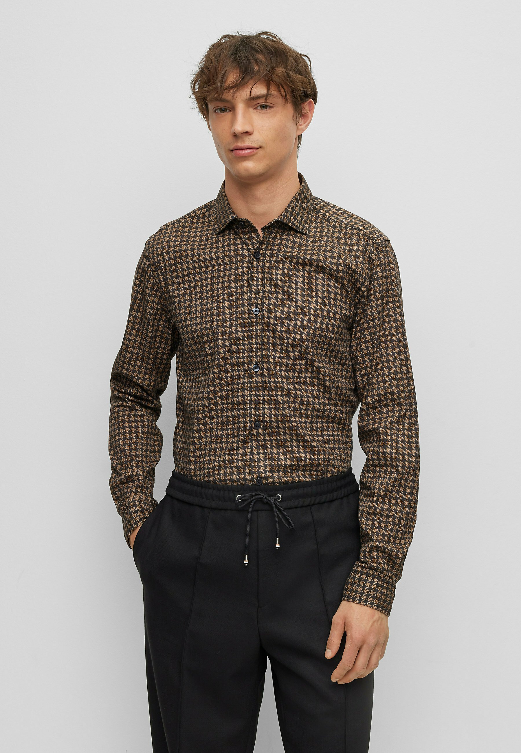 S-ROAN-SPREAD - Shirt