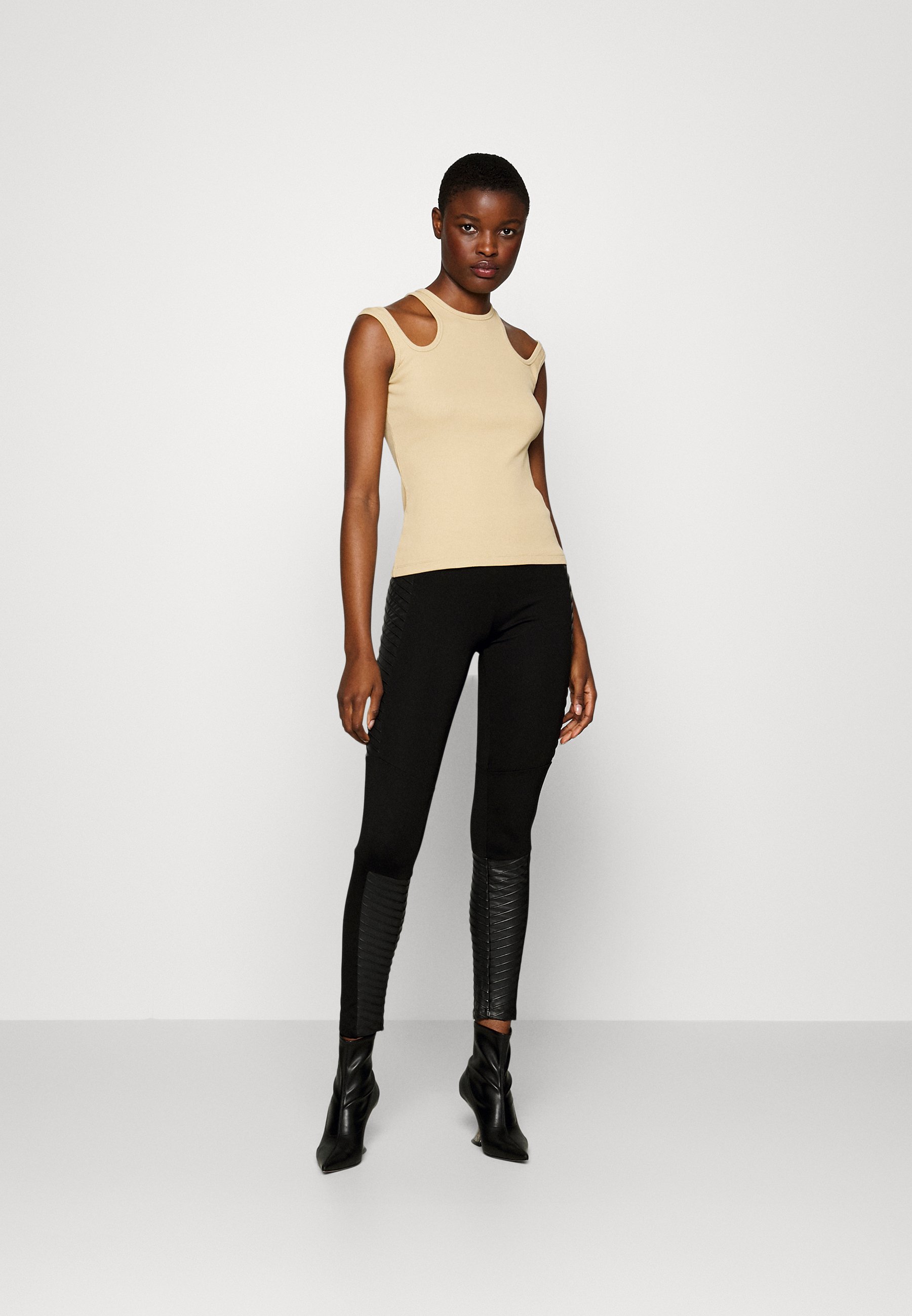 Leggings - Trousers