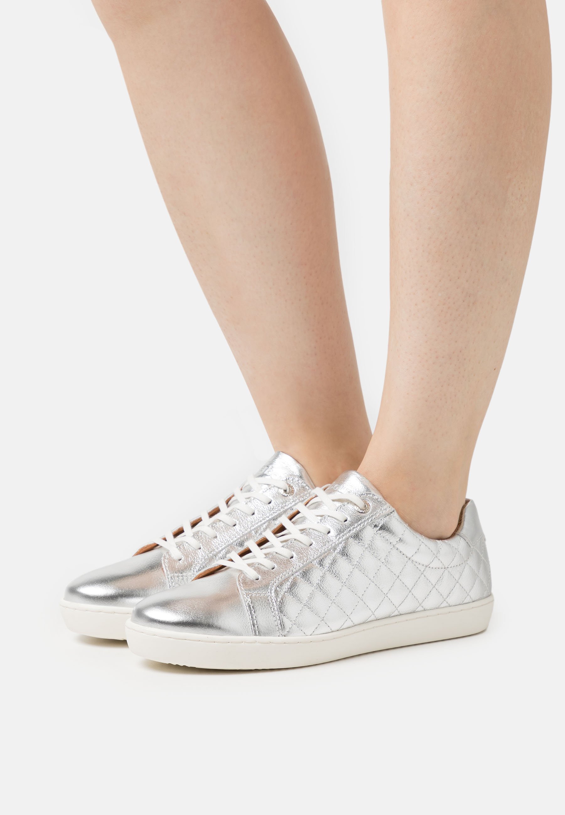 COSMO - Trainers