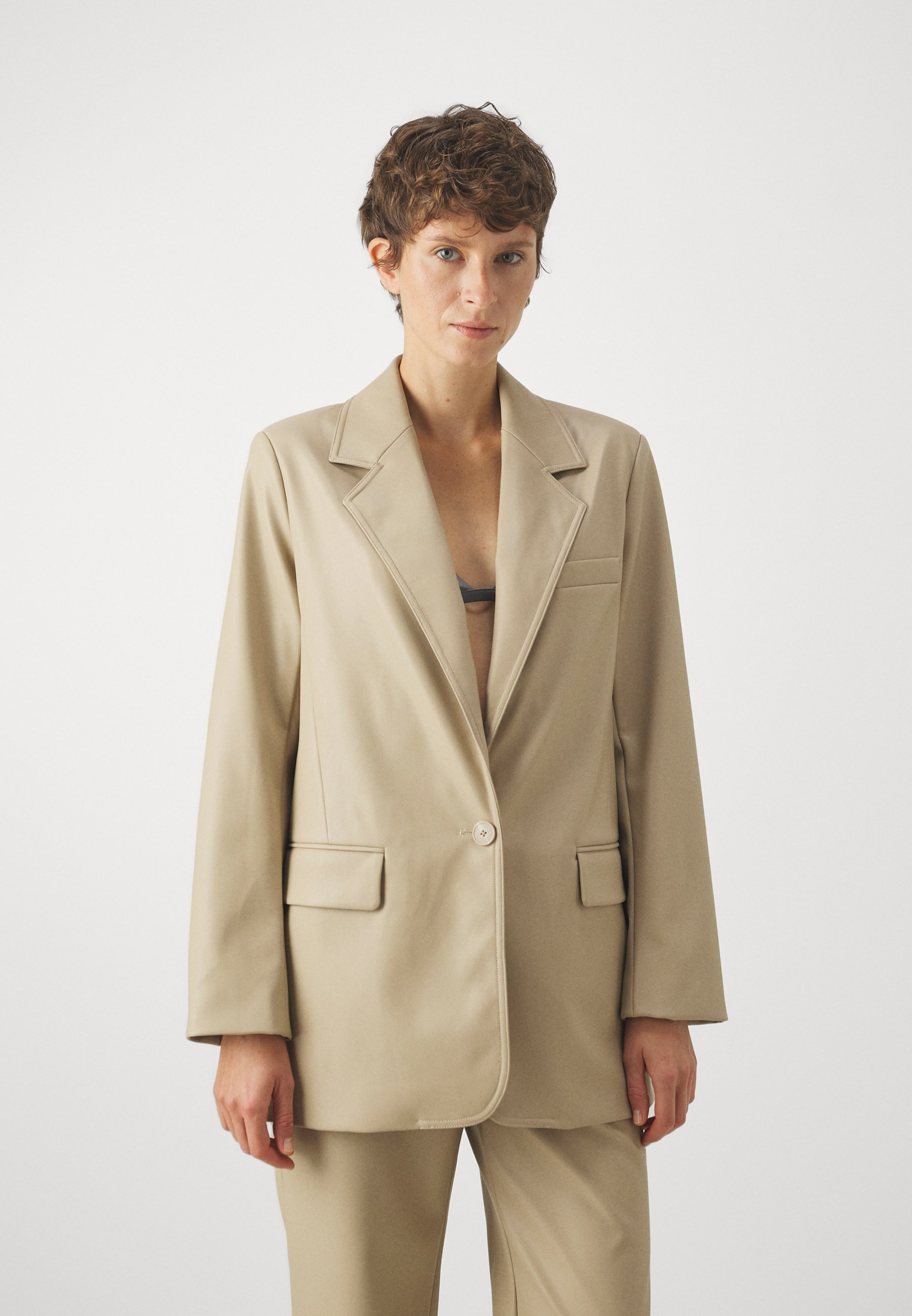 ONLIZARA BLAZER - Short coat