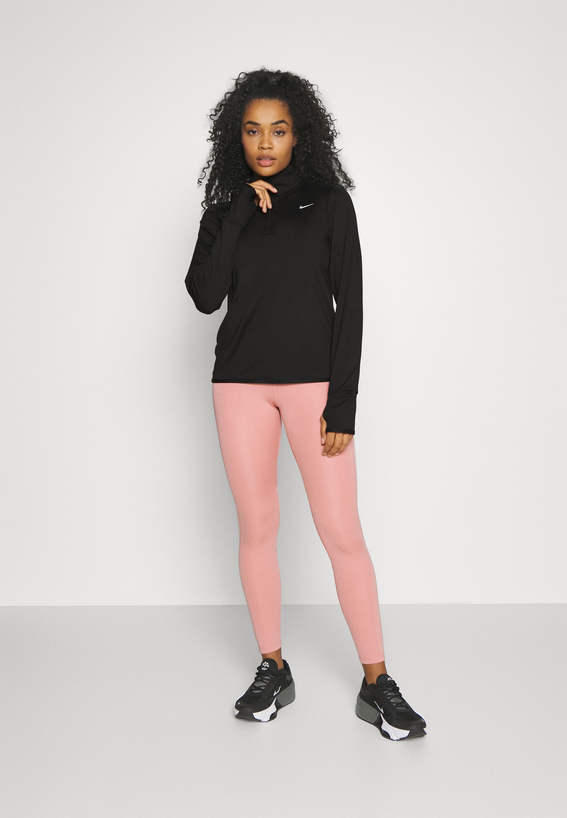 SWIFT - Long sleeved top