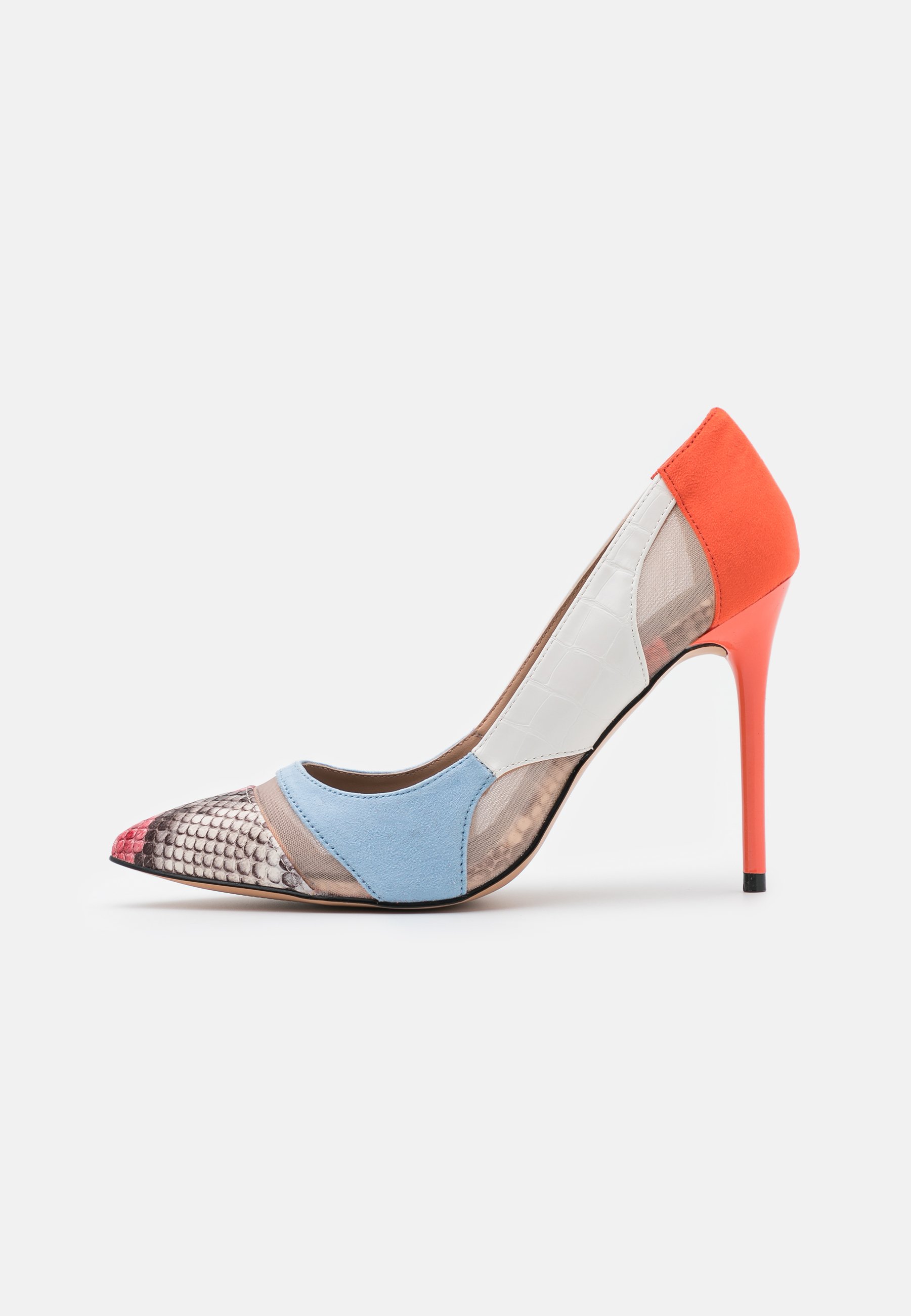 Classic heels