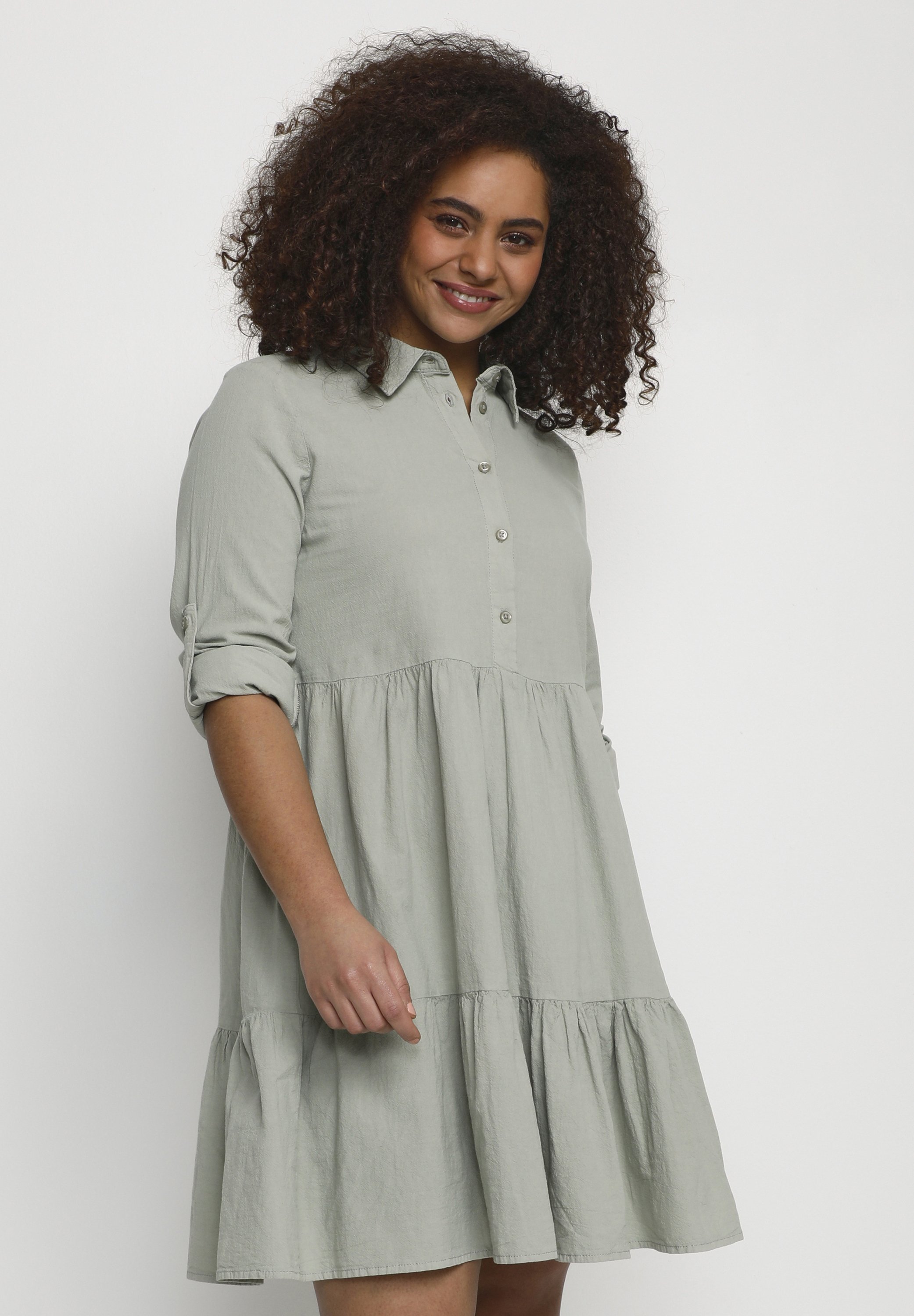 KCNANA - Day dress