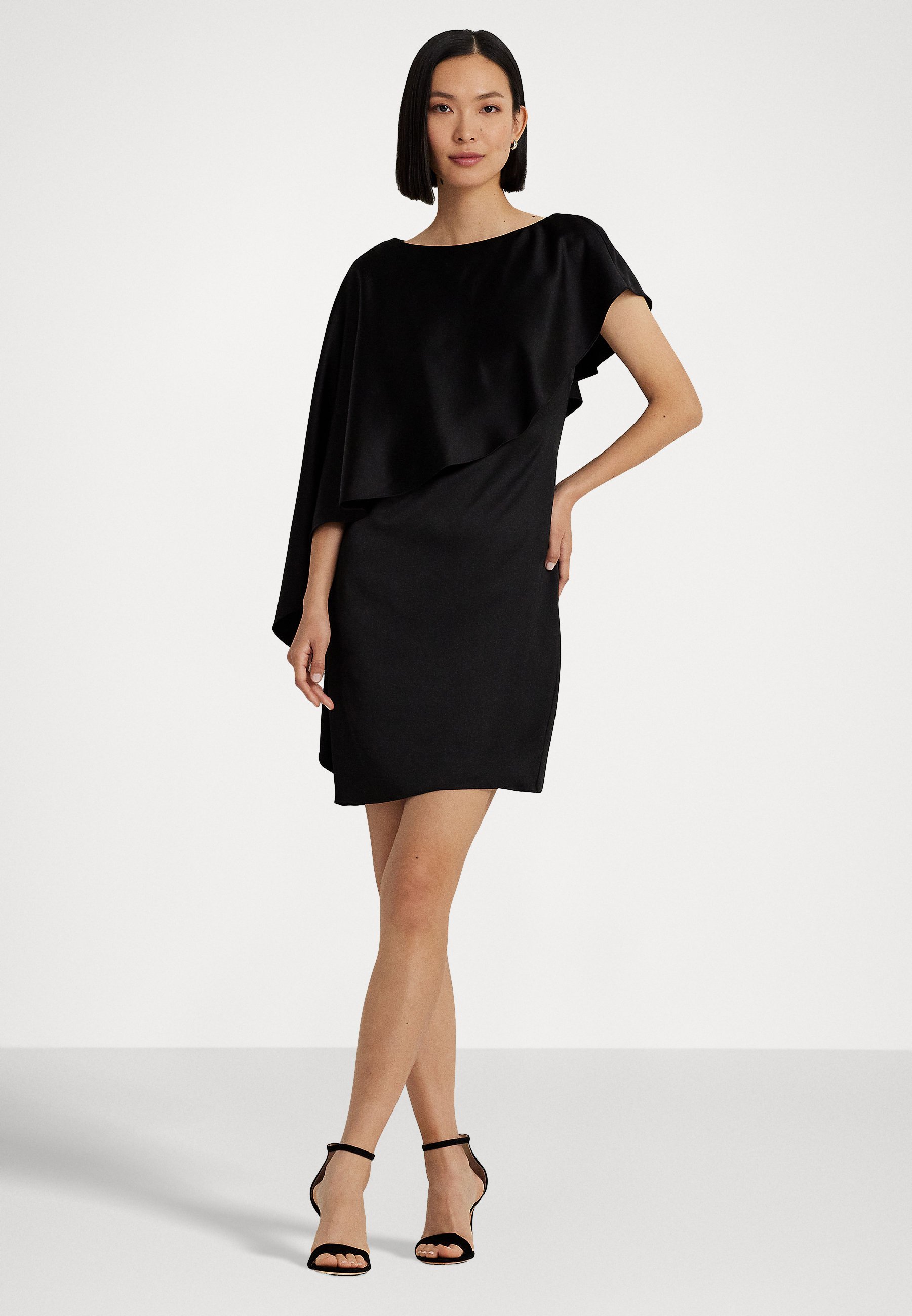 - Cocktail dress / Party dress