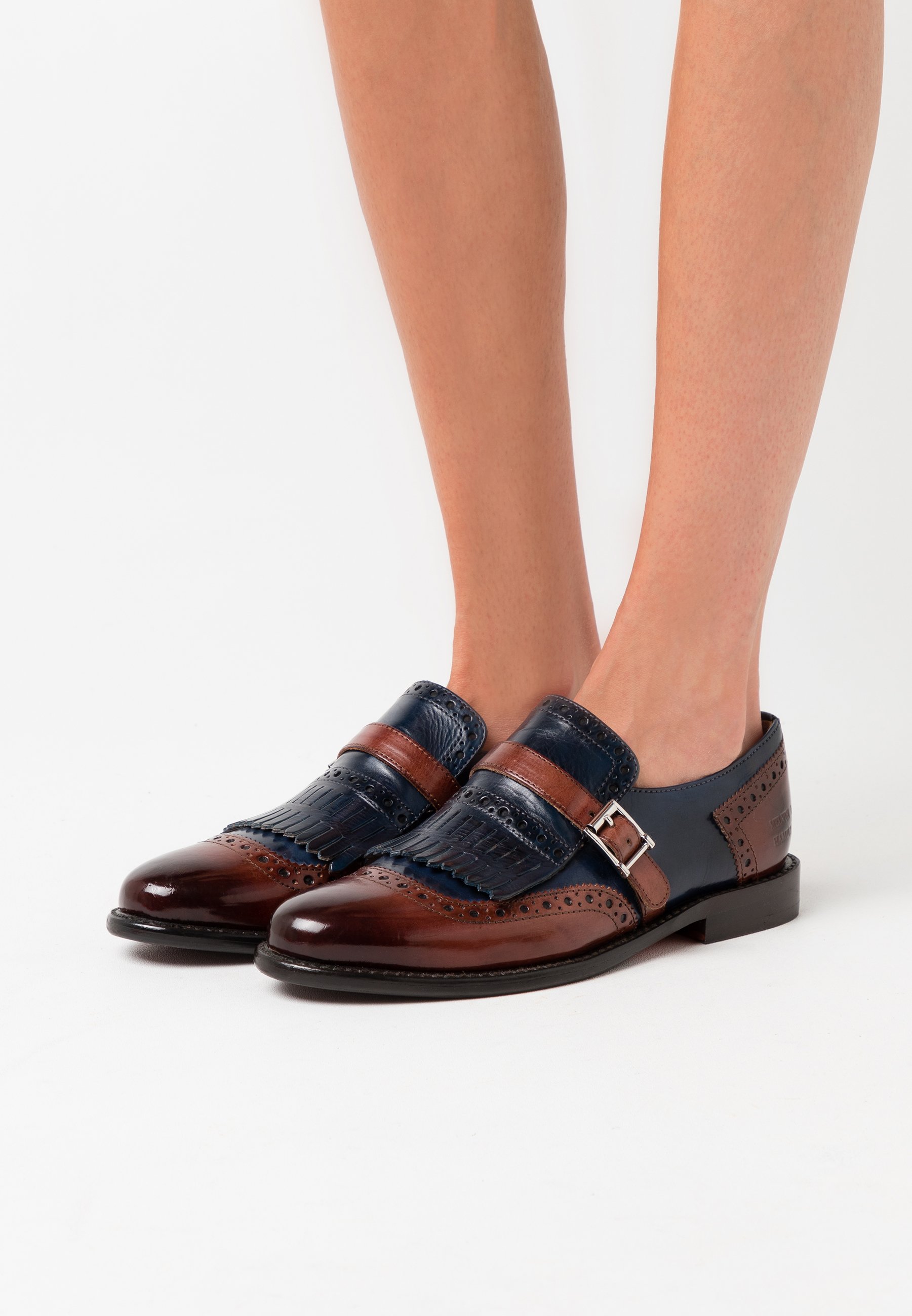 SELINA - Slip-ons