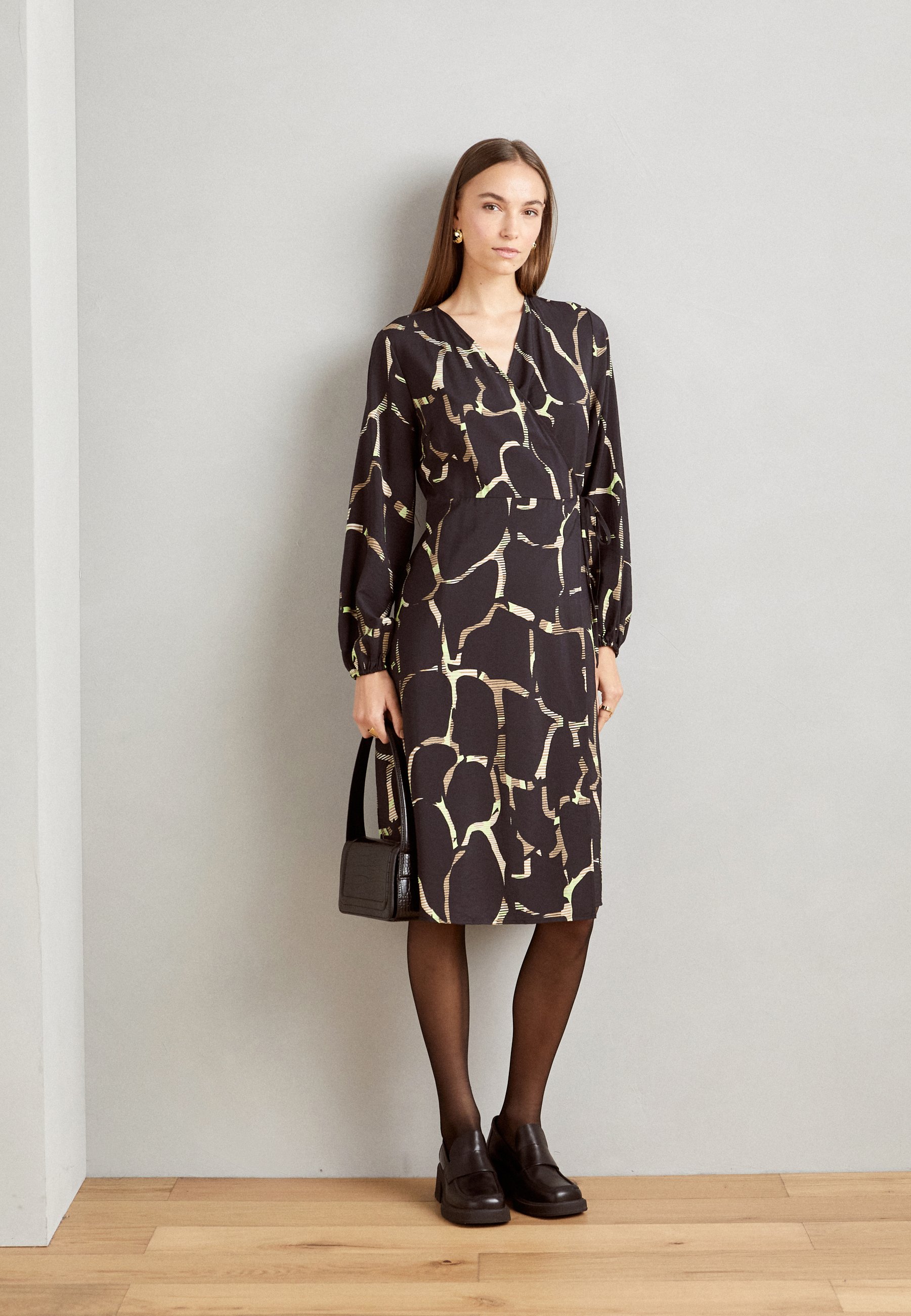 WRAP DRESS - Day dress