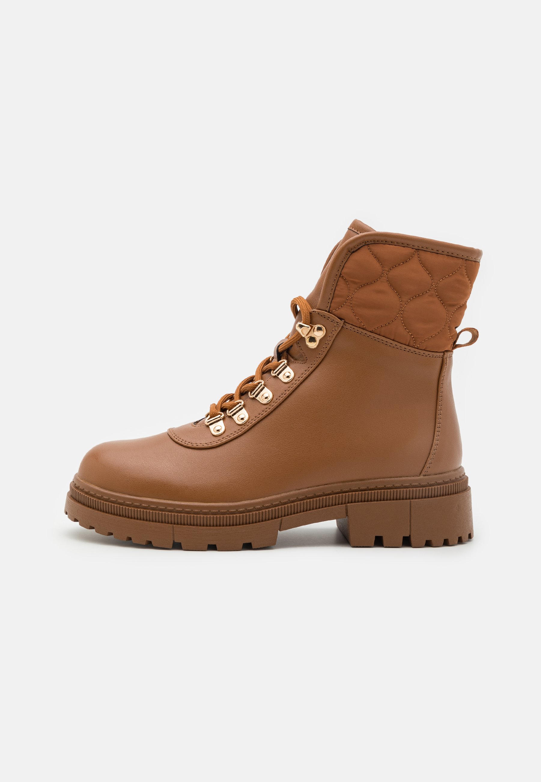 Lace-up ankle boots