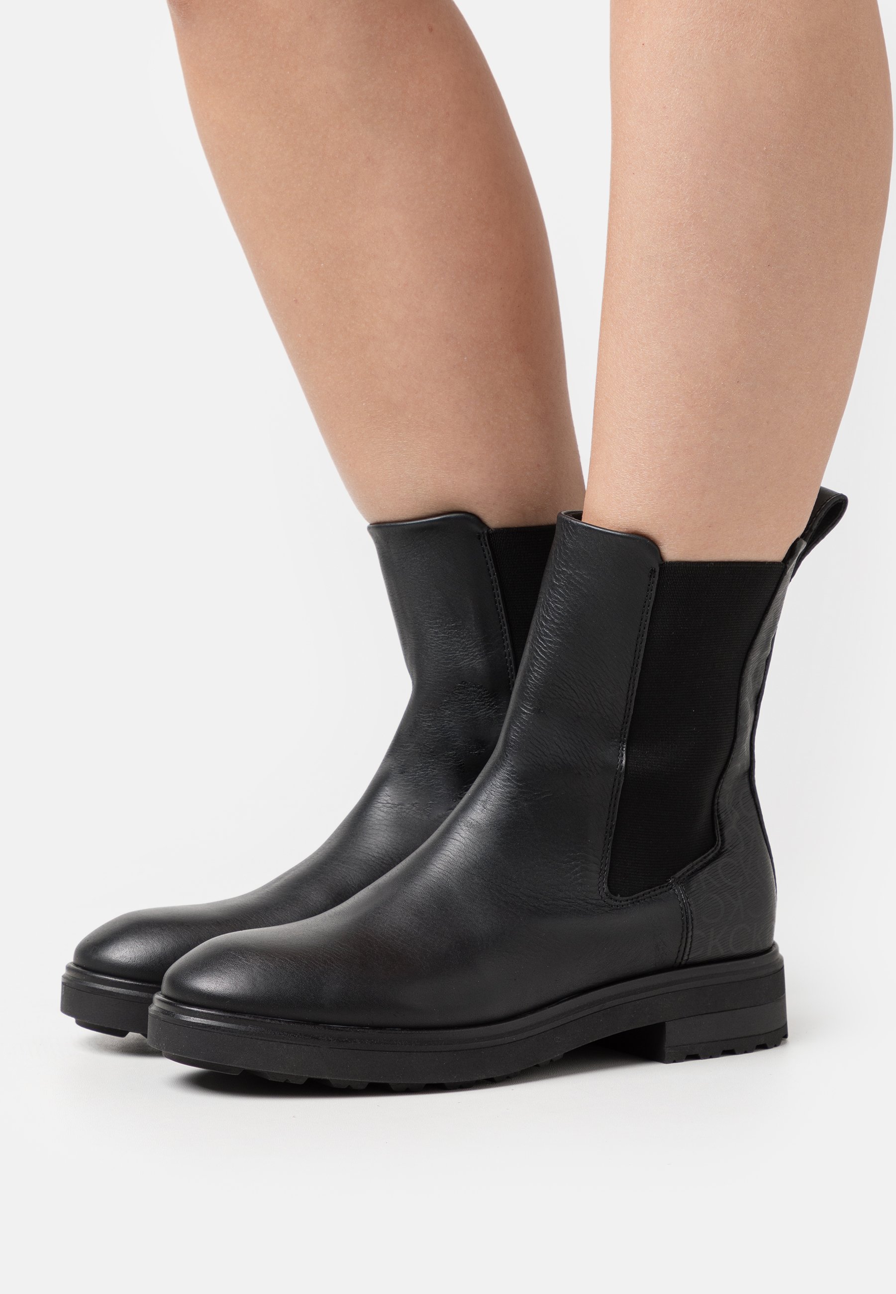 CLEAT CHELSEA BOOT - Platform ankle boots
