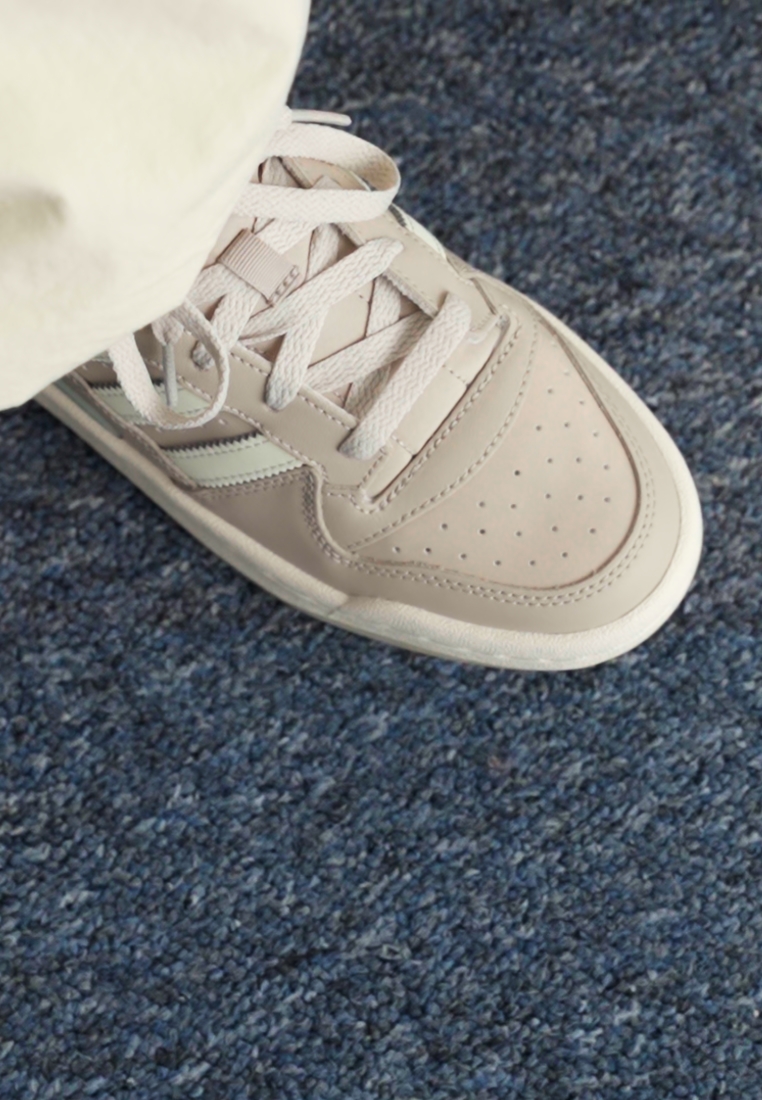 FORUM LOW CLASSIC - Trainers