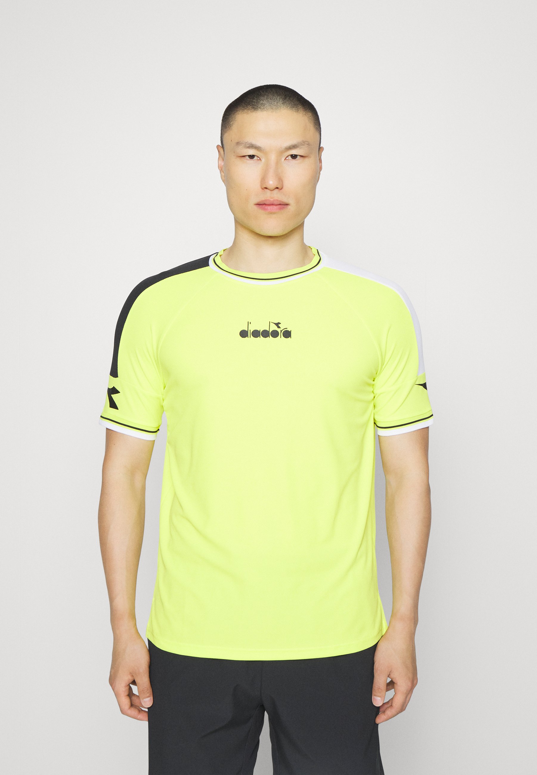 ICON - Sports T-shirt