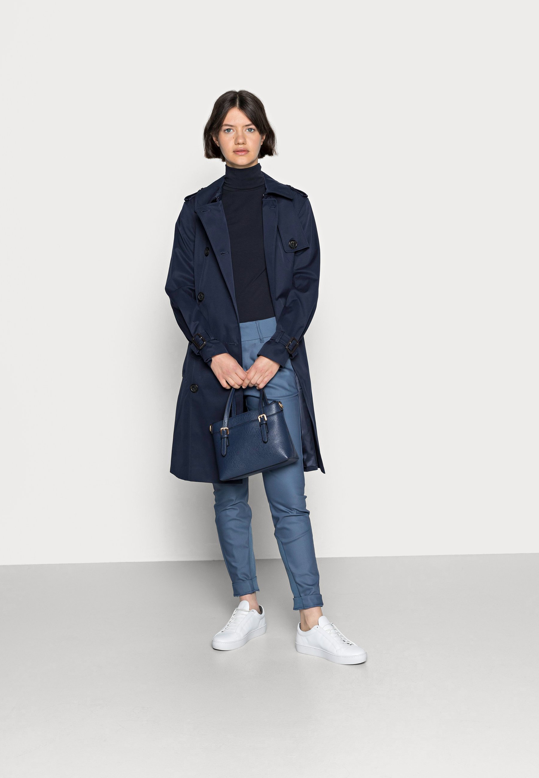 ESTER- Long sleeved top